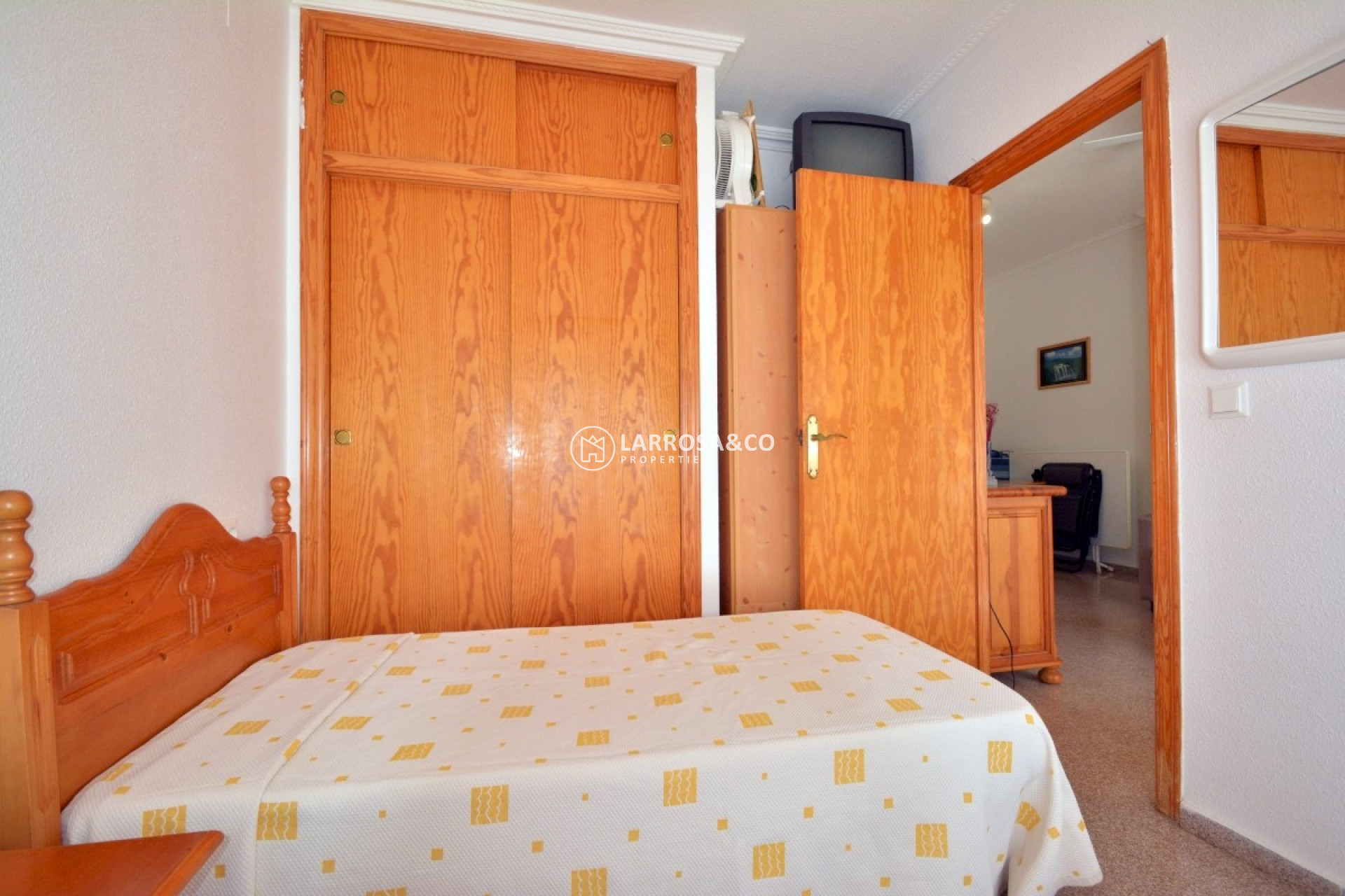 Resale - Apartment - Guardamar del Segura - MERCADONA