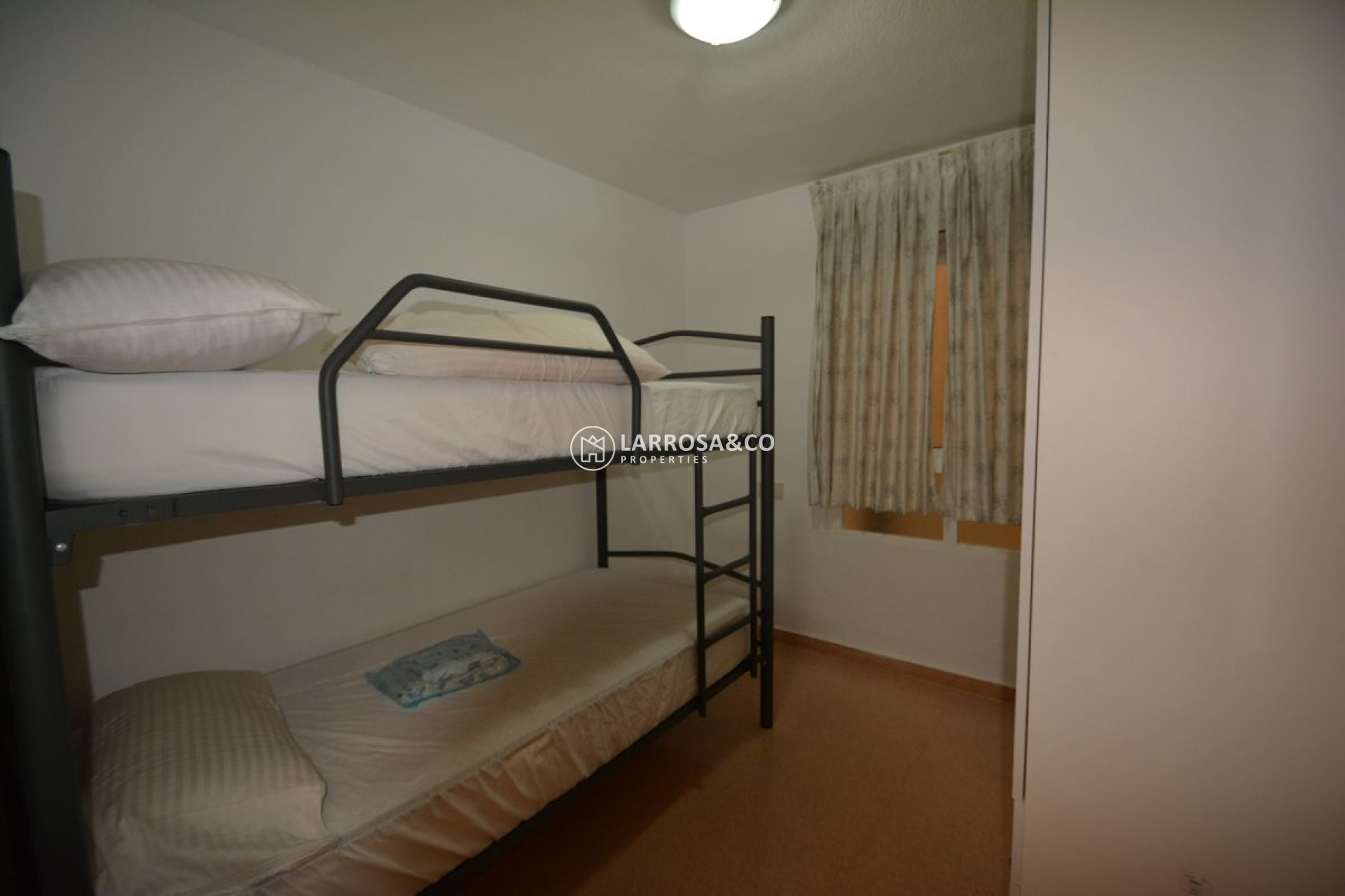 Resale - Apartment - Guardamar del Segura - Playa centro