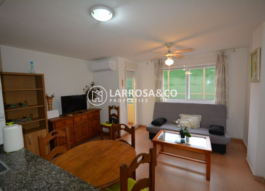 Resale - Apartment - Guardamar del Segura - Playa centro