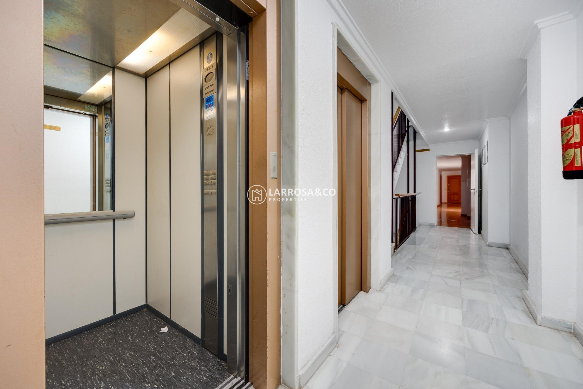 Resale - Apartment - Guardamar del Segura - Pueblo