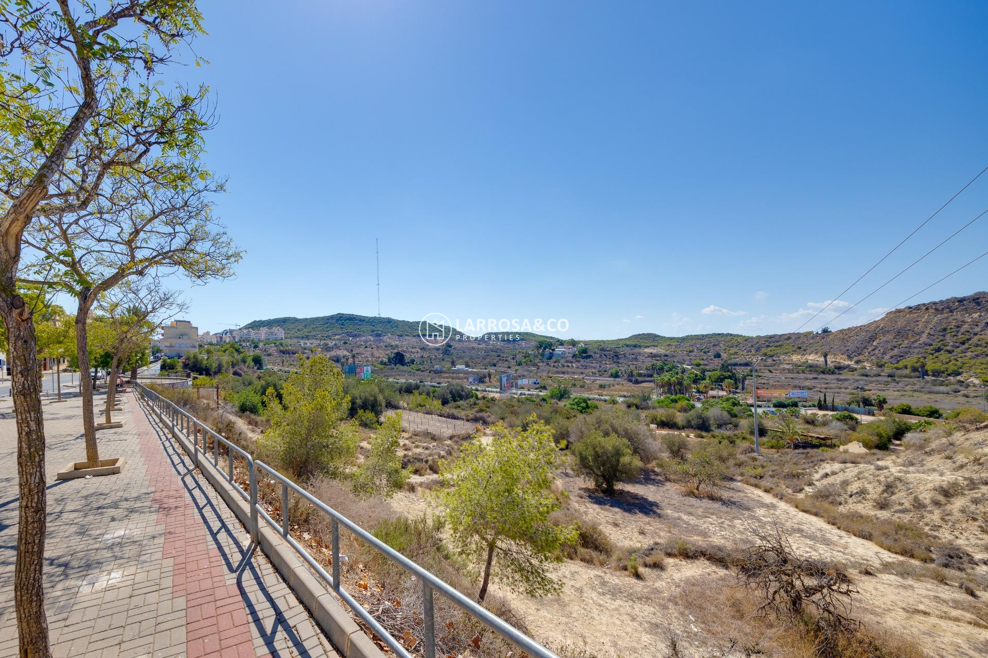 Resale - Apartment - Guardamar del Segura - Pueblo