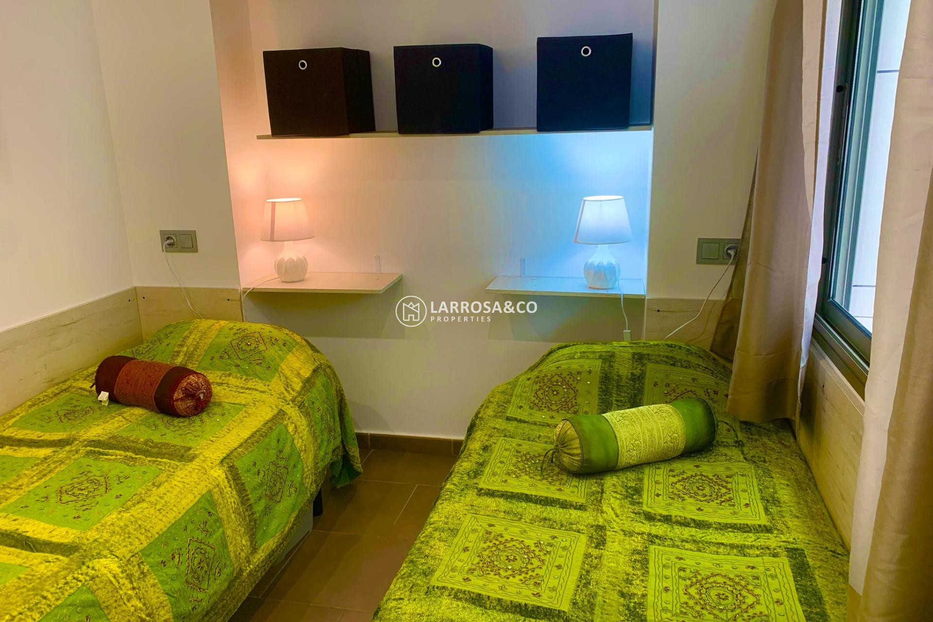 Resale - Apartment - Guardamar del Segura - Pueblo