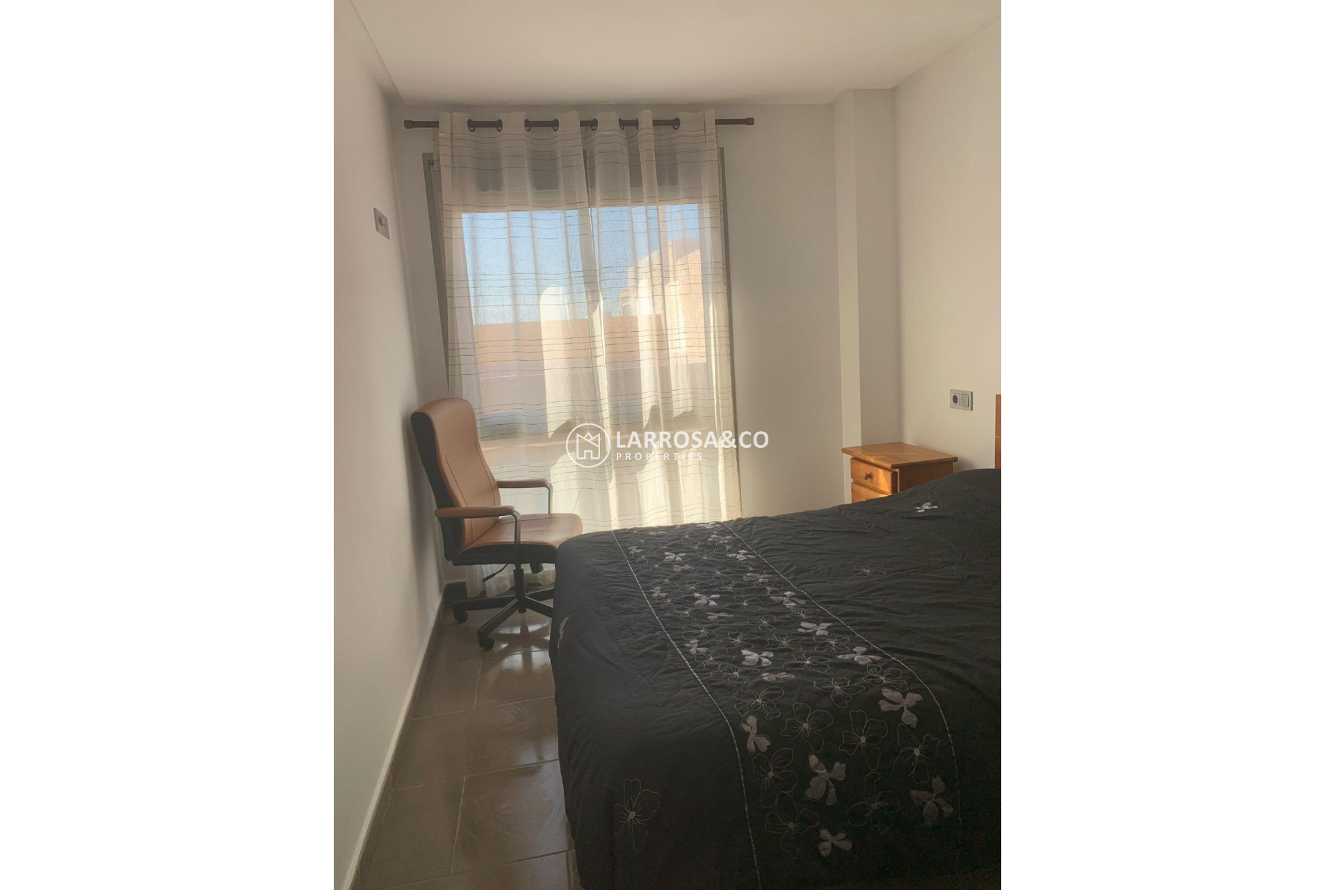 Resale - Apartment - Guardamar del Segura - Pueblo