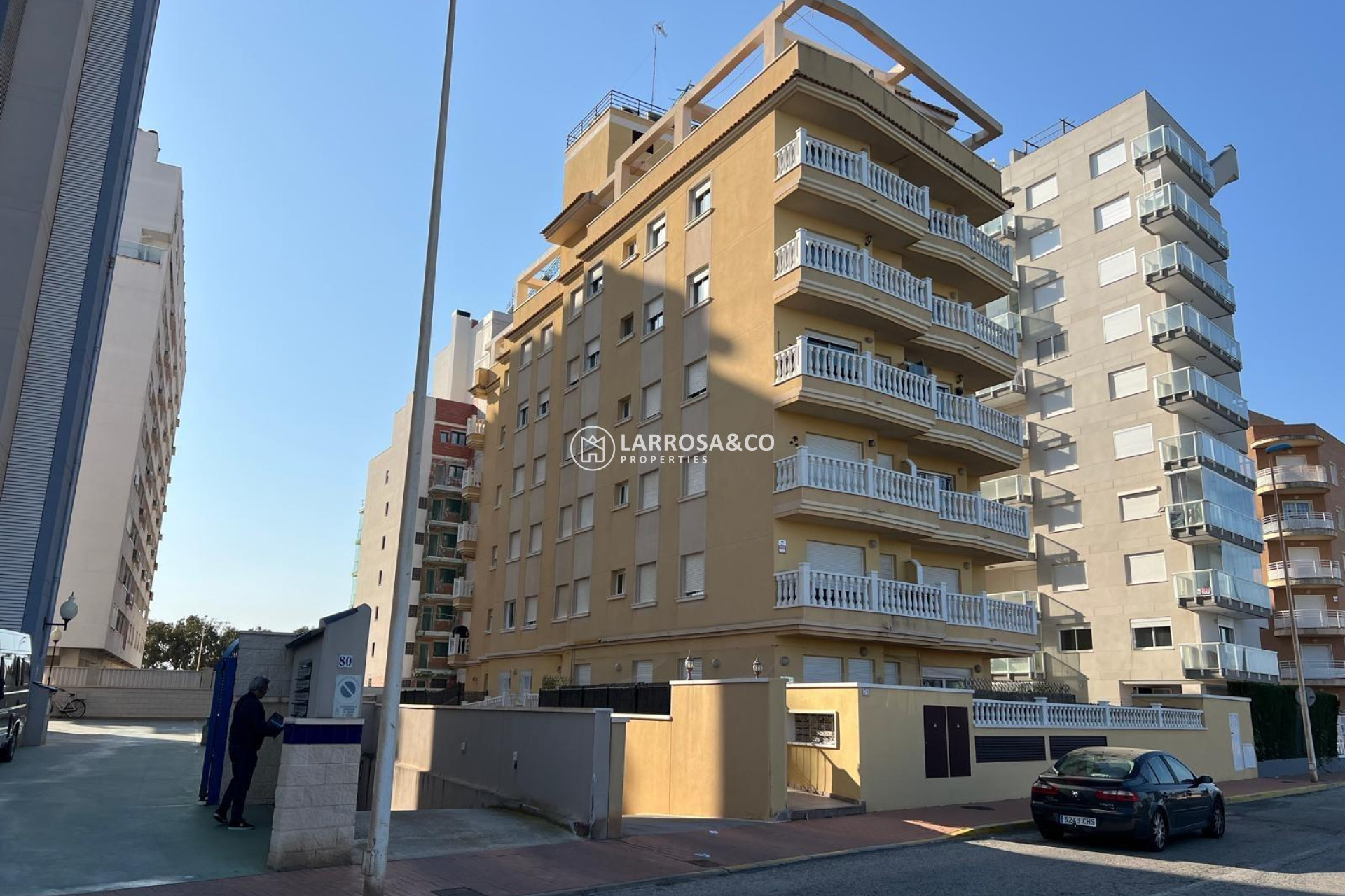 Resale - Apartment - Guardamar del Segura - puerto deportivo