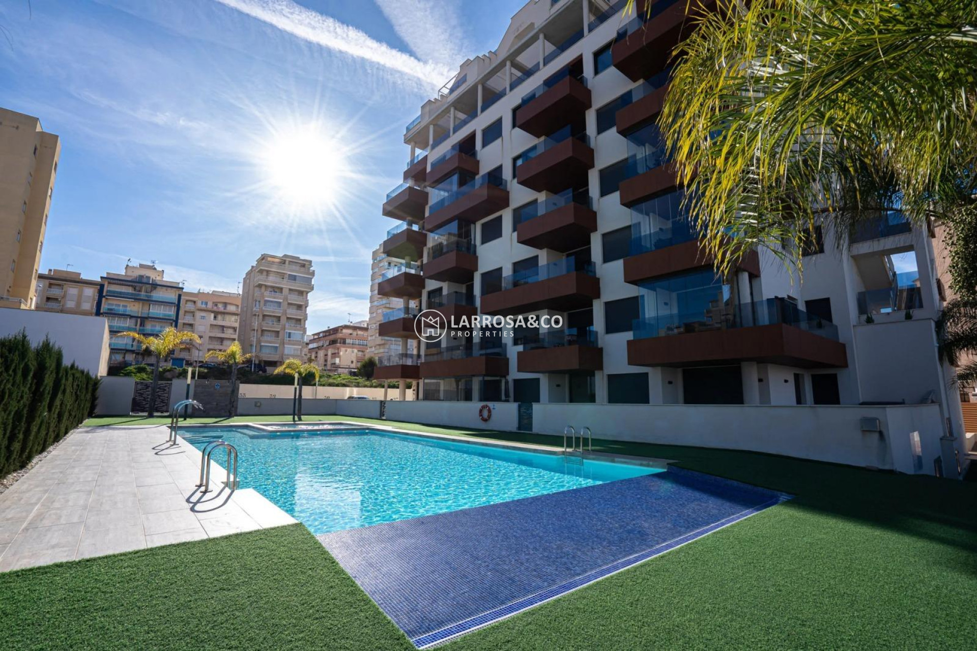 Resale - Apartment - Guardamar del Segura - puerto deportivo