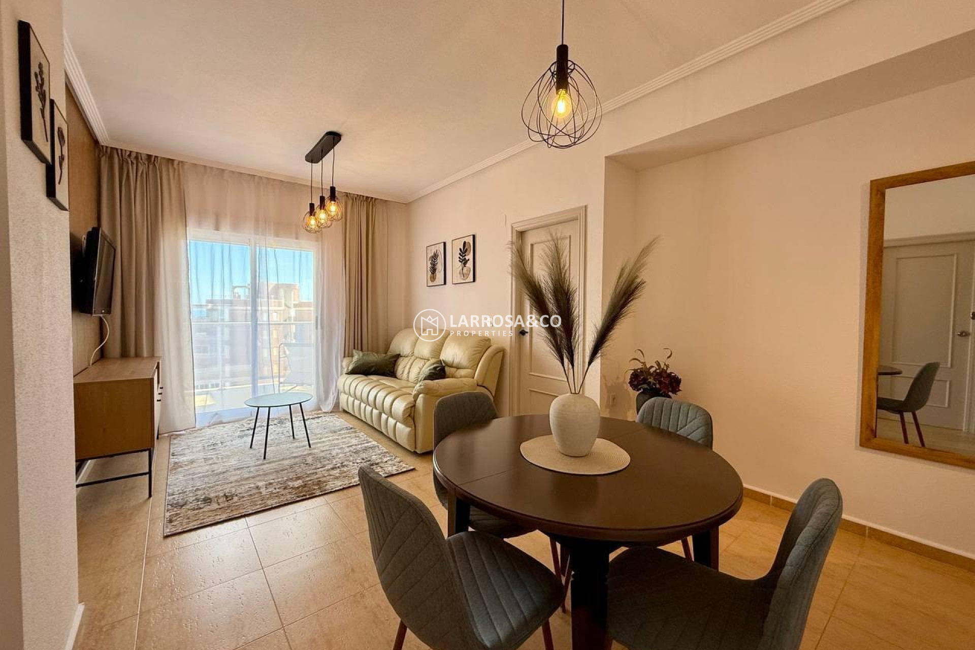 Resale - Apartment - Guardamar del Segura - Puerto