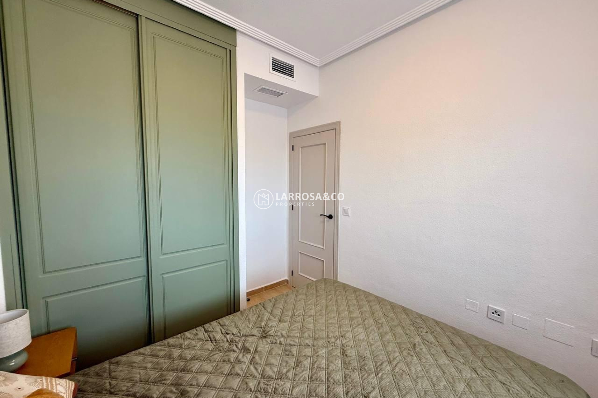 Resale - Apartment - Guardamar del Segura - Puerto