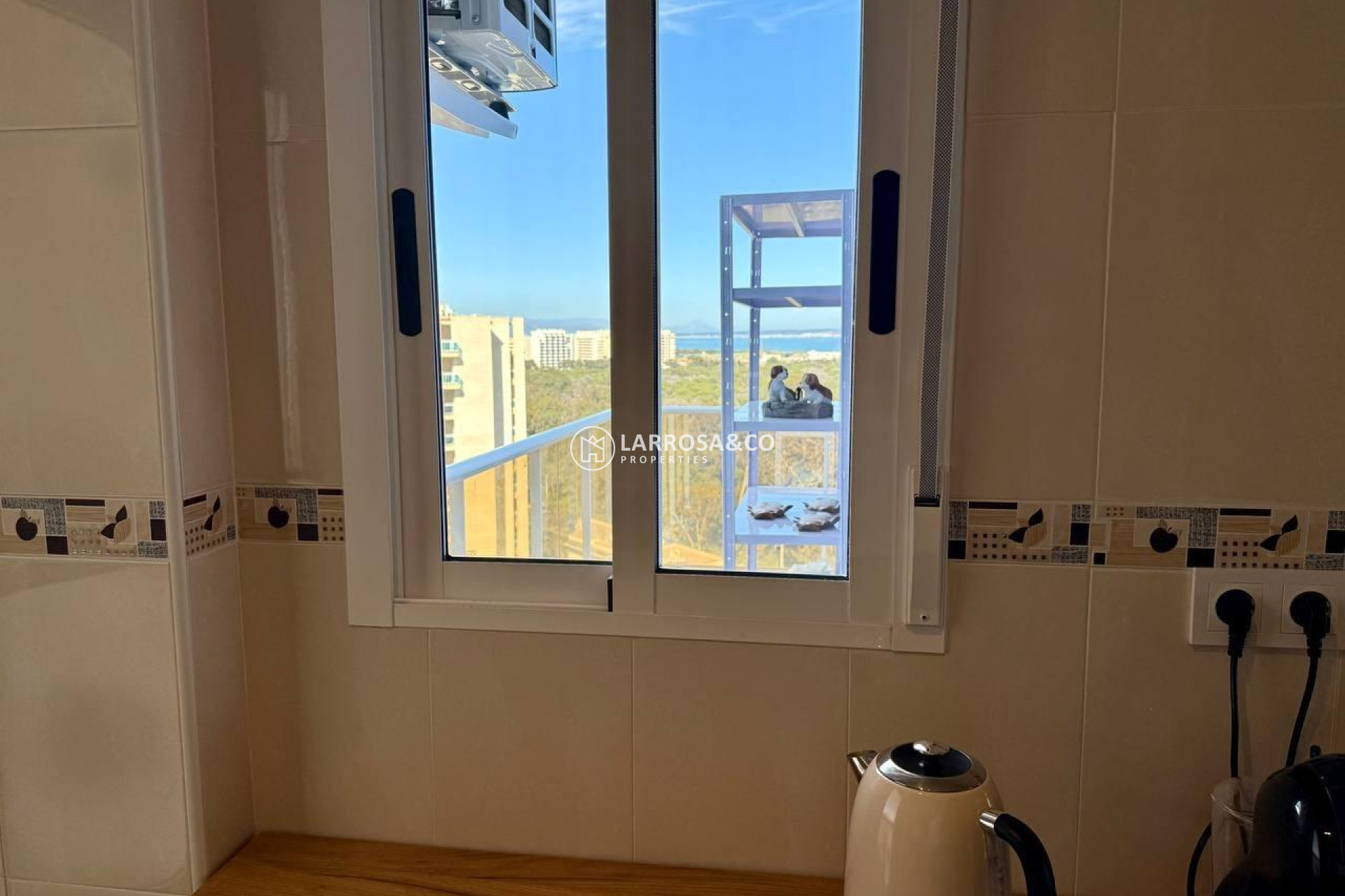 Resale - Apartment - Guardamar del Segura - Puerto