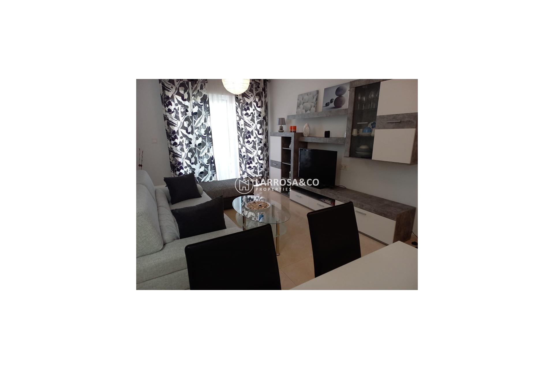 Resale - Apartment - Guardamar del Segura - SUP 7