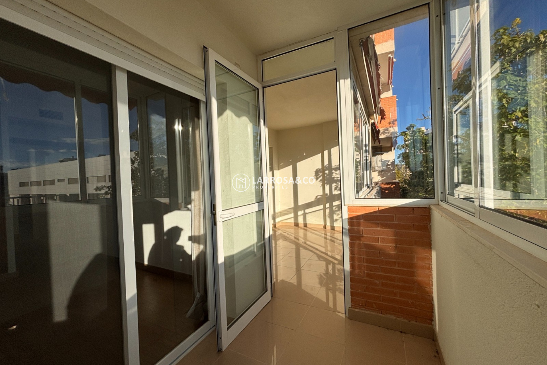 Resale - Apartment - Guardamar del Segura - SUP 7