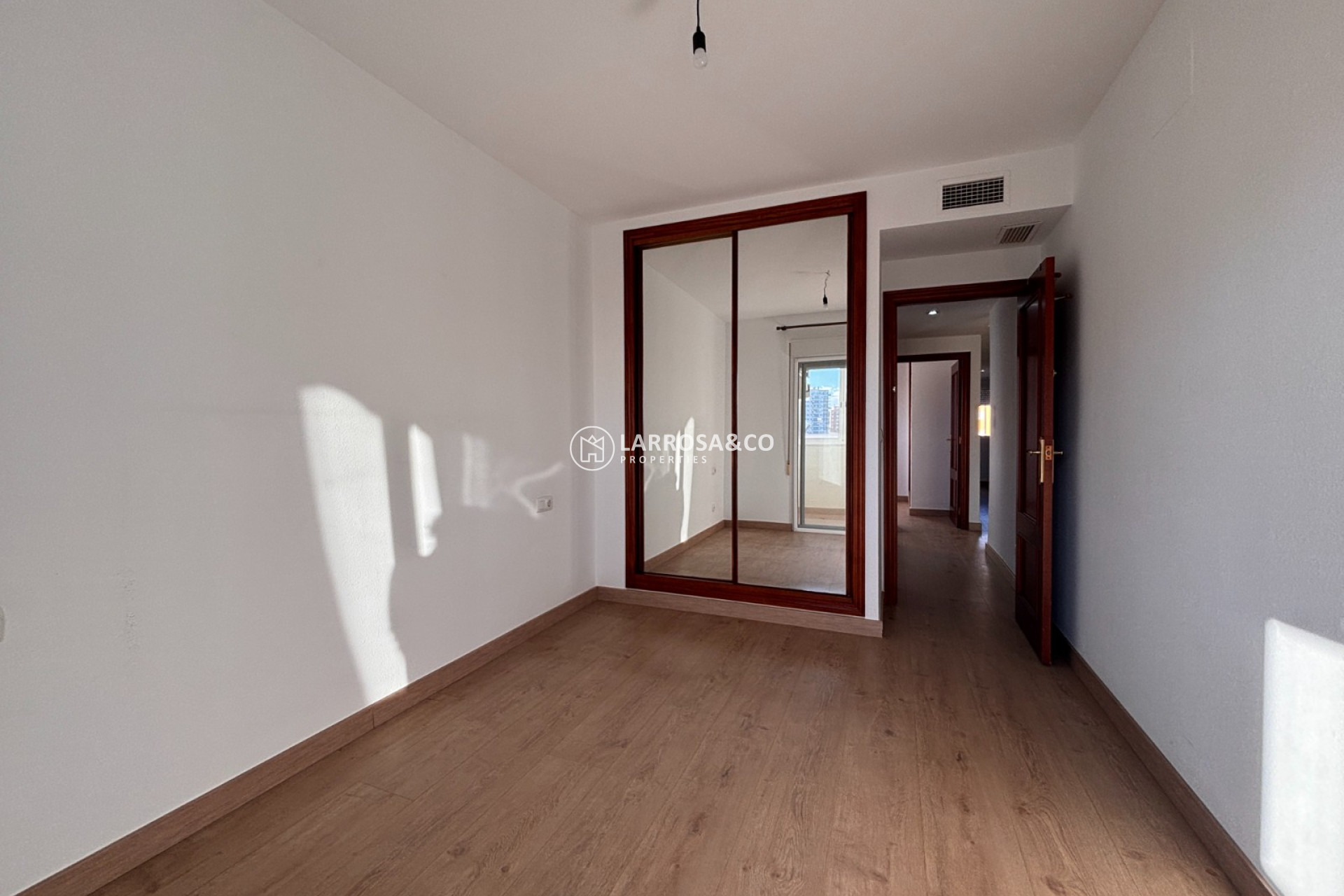 Resale - Apartment - Guardamar del Segura - SUP 7