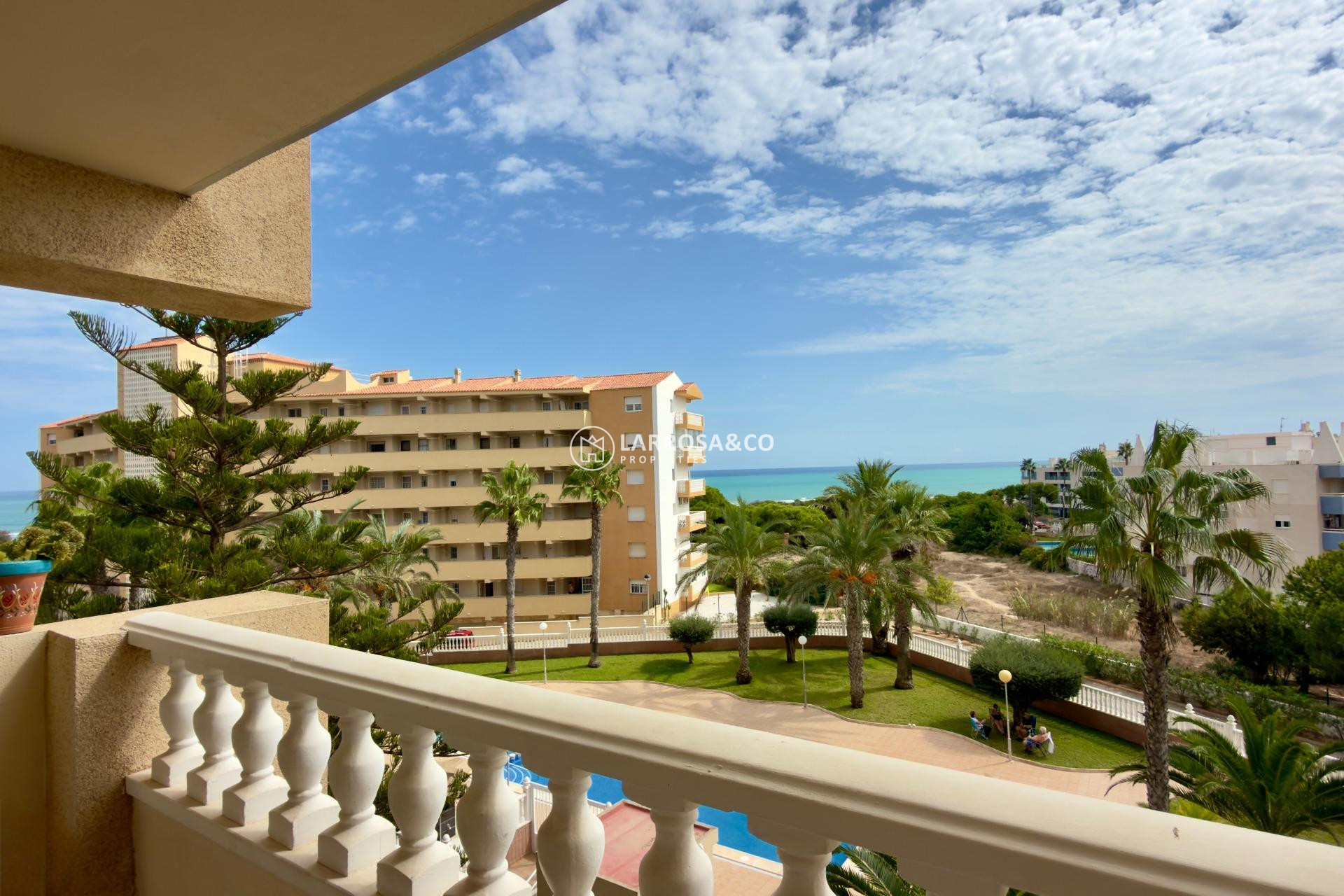 Resale - Apartment - Guardamar del Segura - Urbanizaciones