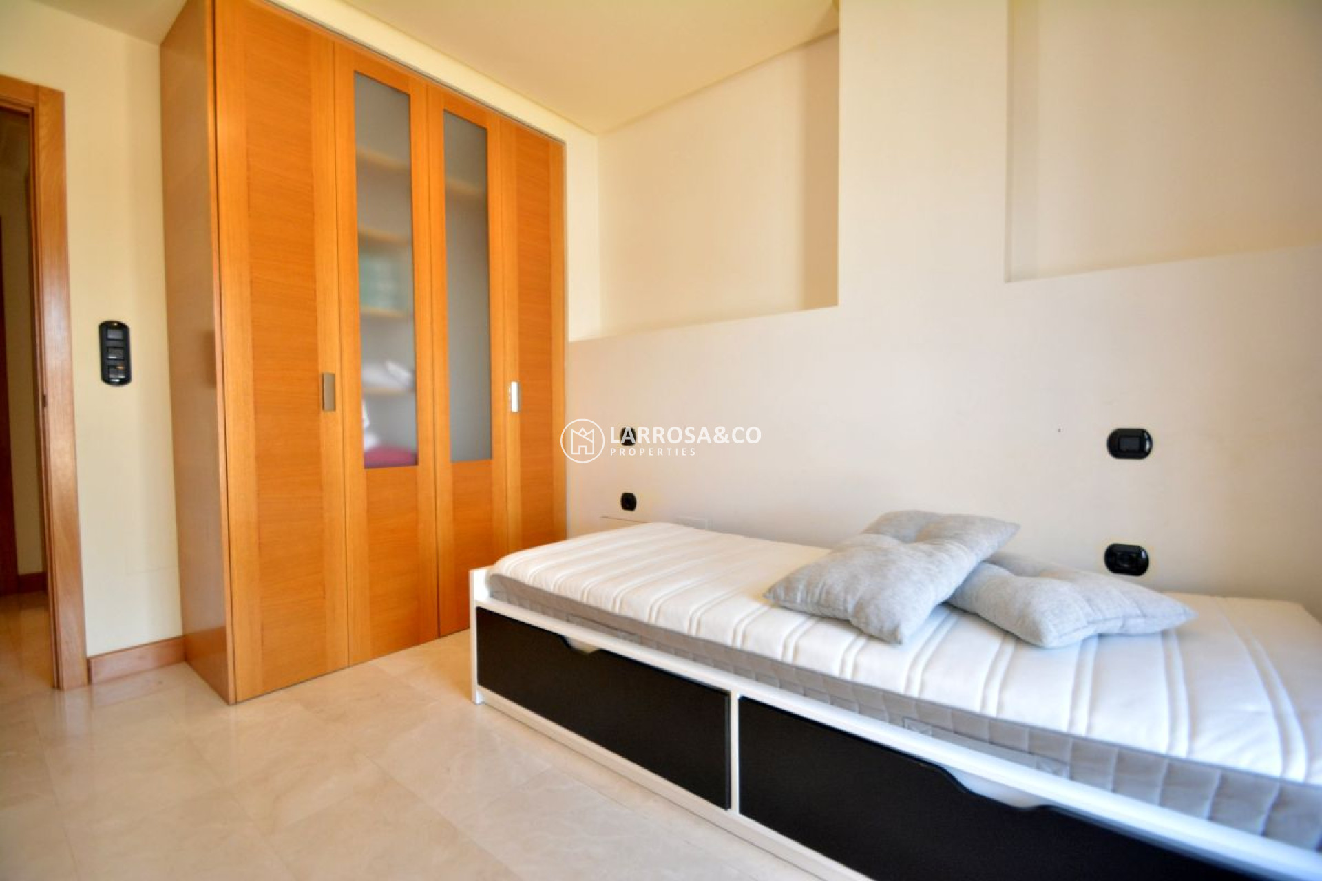 Resale - Apartment - Guardamar del Segura