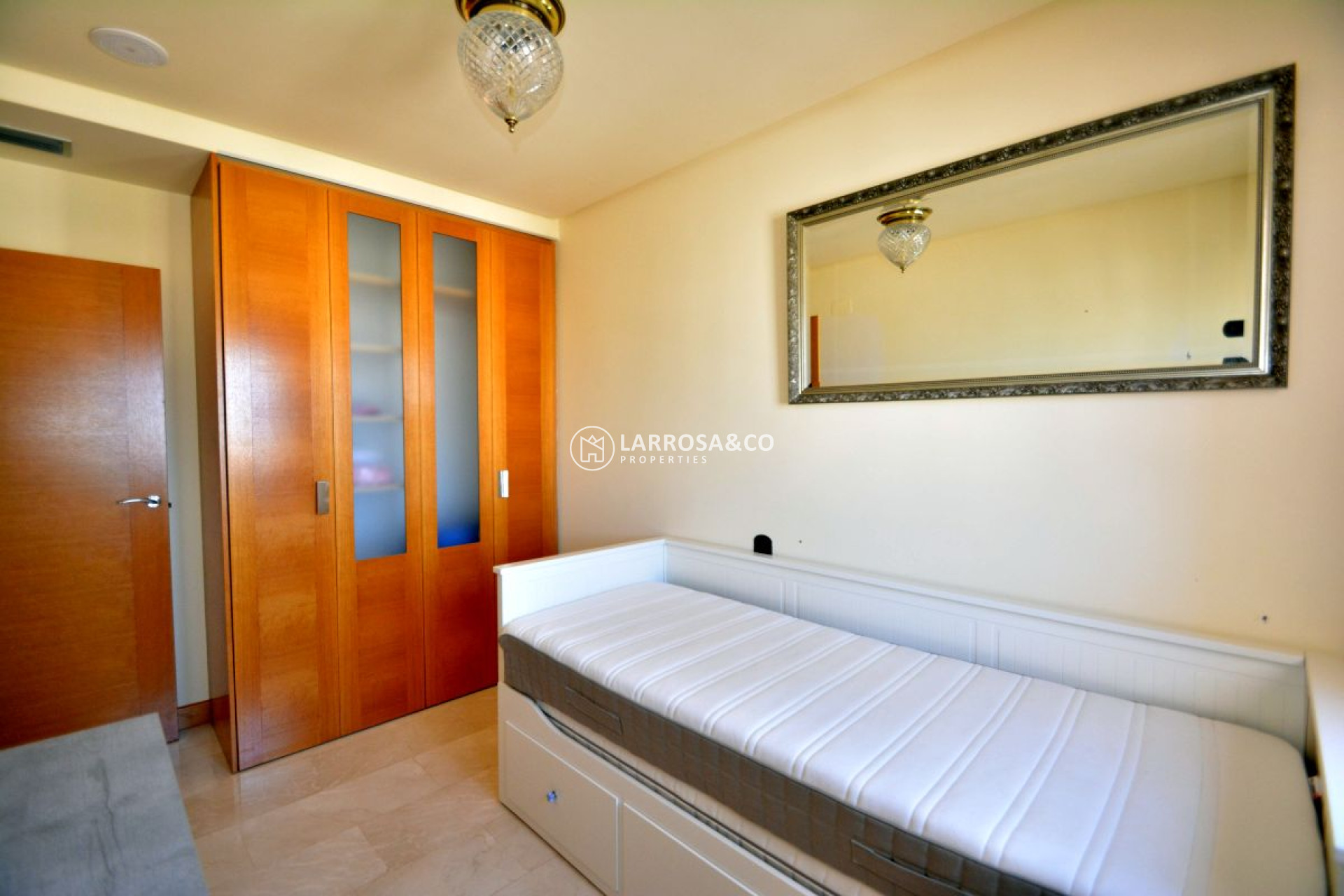 Resale - Apartment - Guardamar del Segura