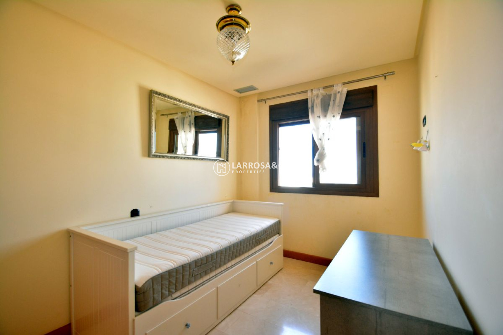Resale - Apartment - Guardamar del Segura