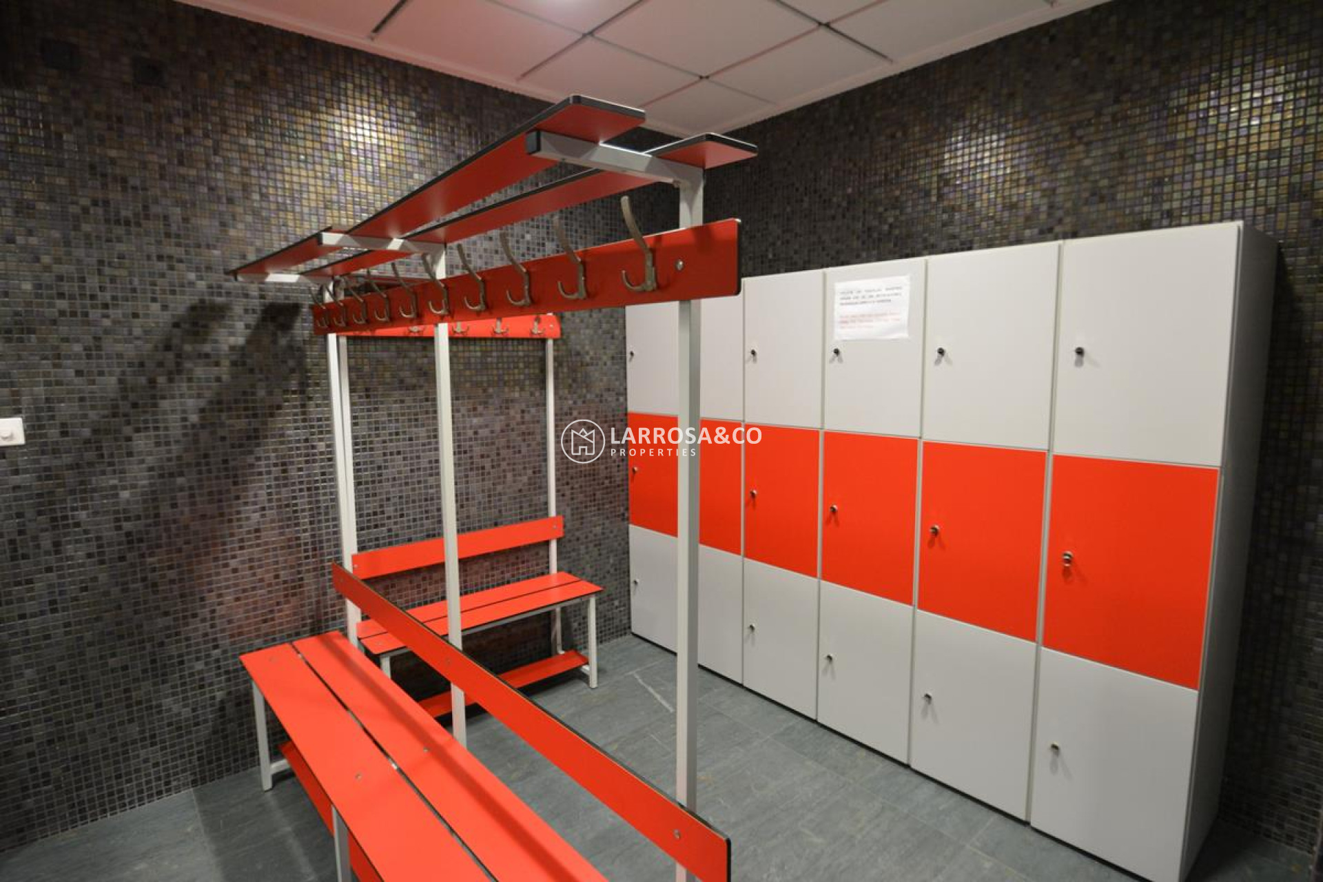 Resale - Apartment - Guardamar del Segura