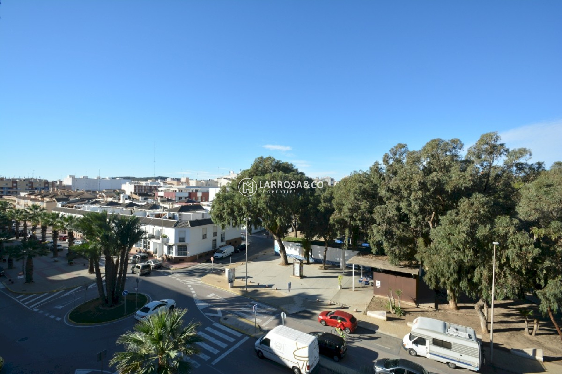 Resale - Apartment - Guardamar del Segura