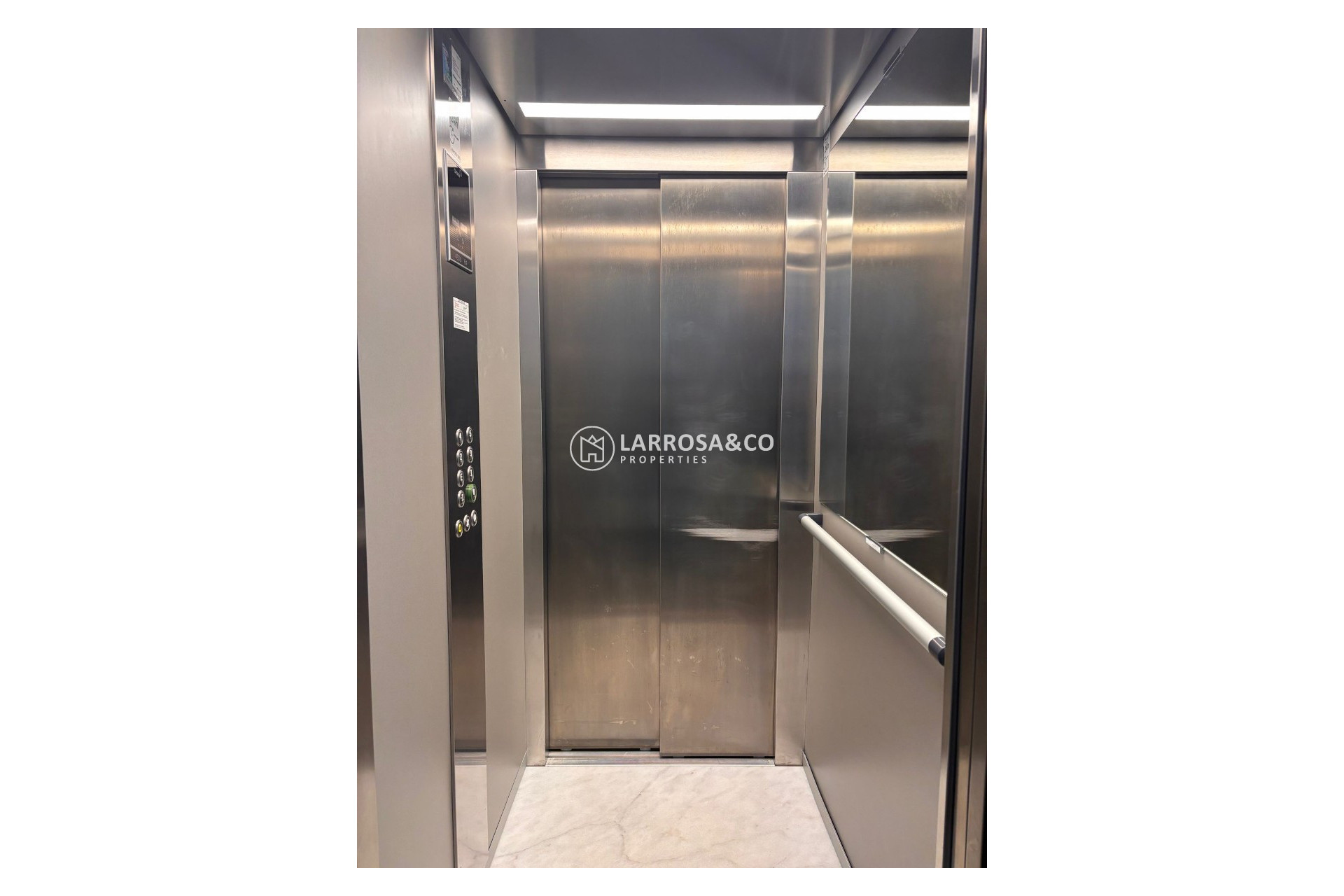 Resale - Apartment - Guardamar del Segura