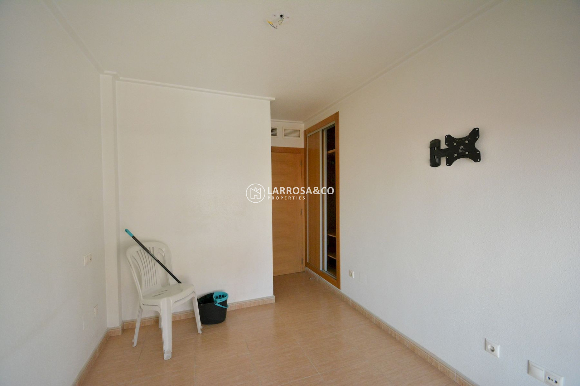Resale - Apartment - Guardamar del Segura