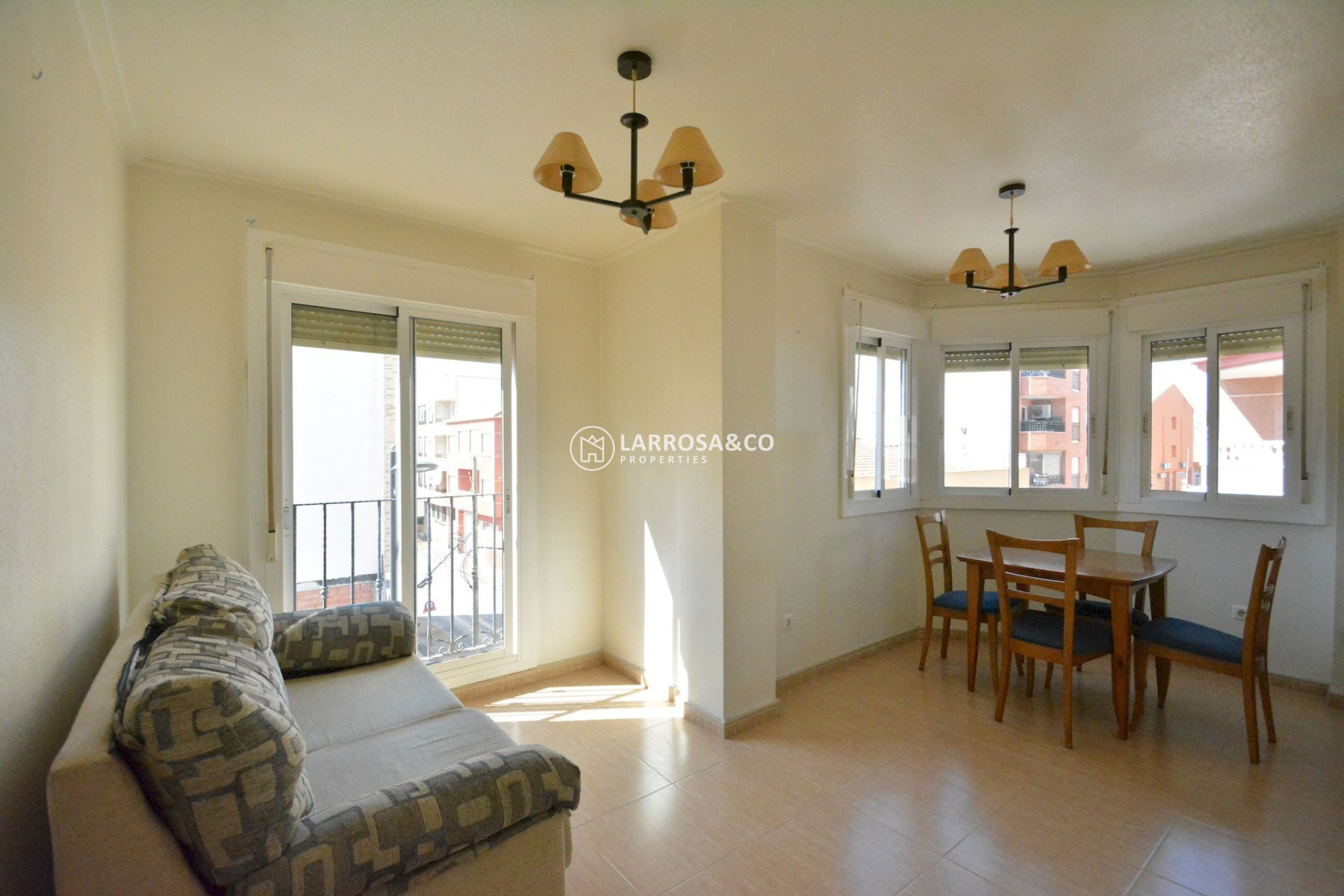 Resale - Apartment - Guardamar del Segura