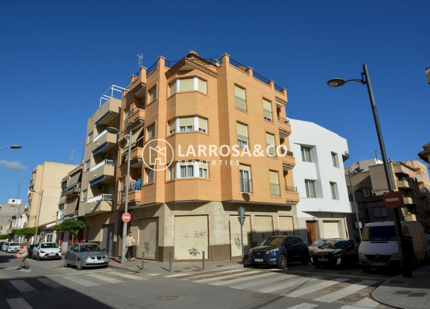 Resale - Apartment - Guardamar del Segura