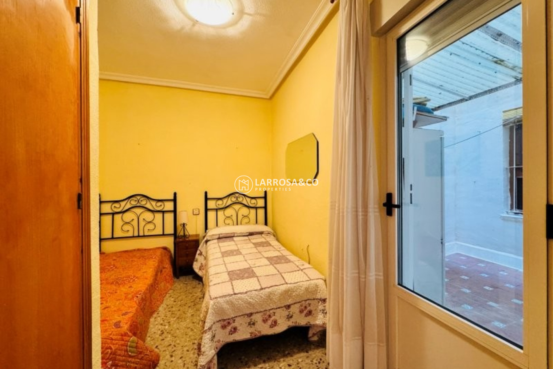 Resale - Apartment - La Mata - Costa Blanca
