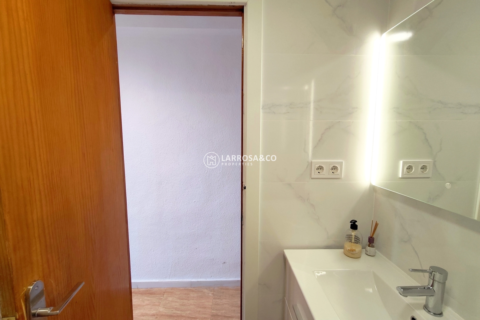 Resale - Apartment - La Mata - Costa Blanca
