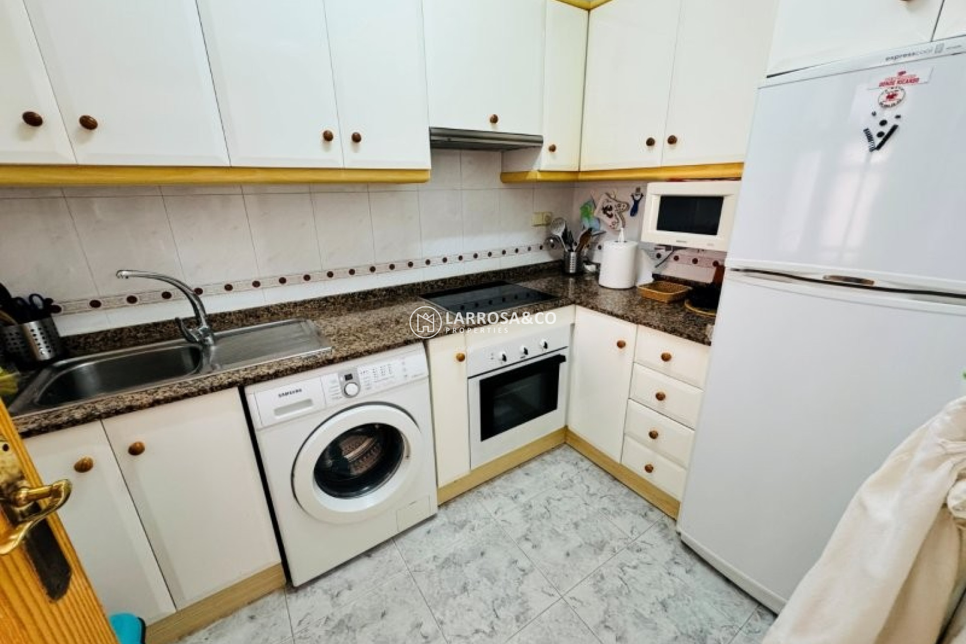 Resale - Apartment - La Mata - Costa Blanca