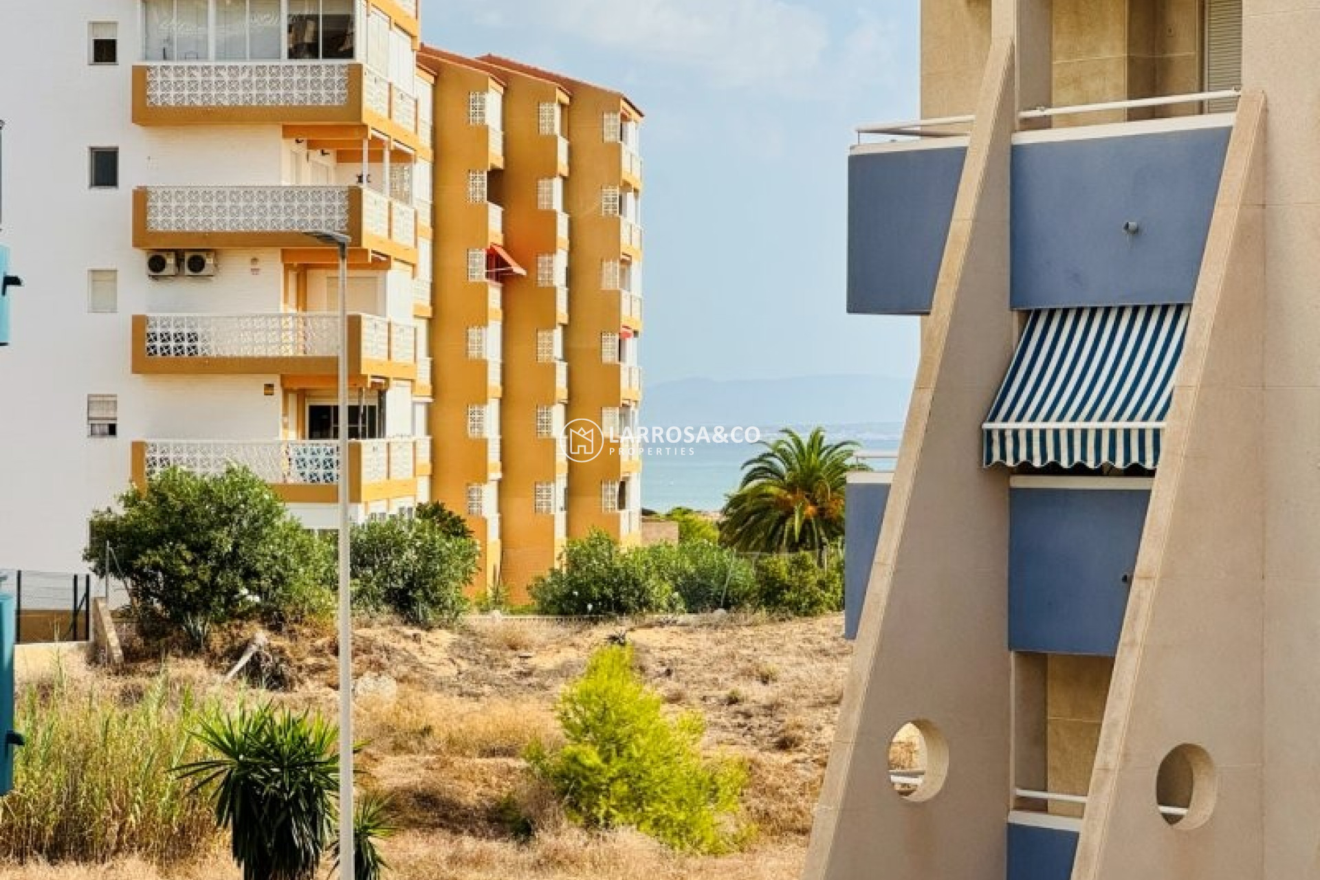 Resale - Apartment - La Mata - Costa Blanca