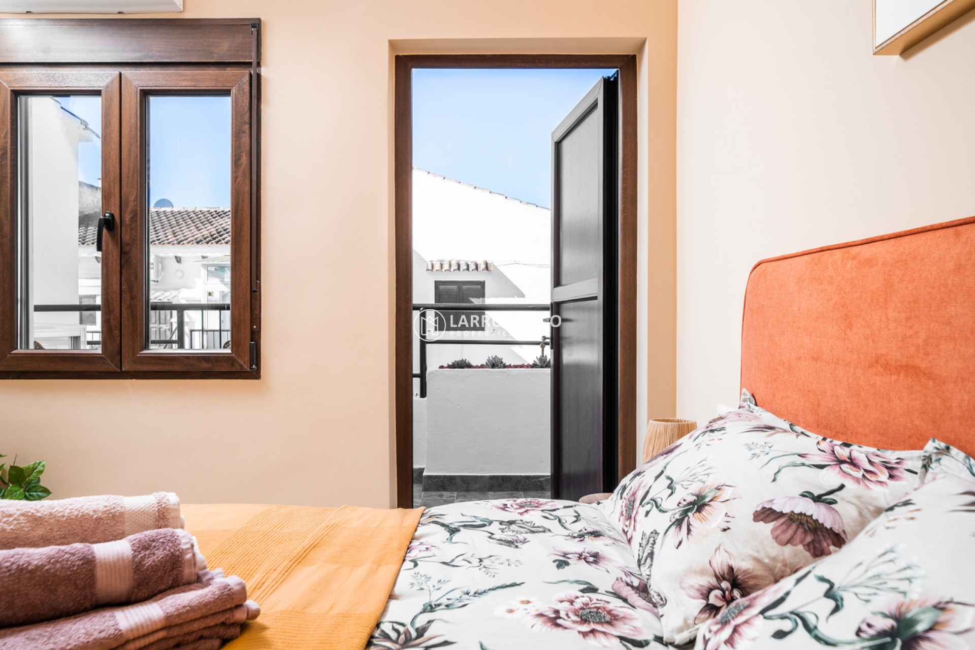 Resale - Apartment - La Mata - Costa Blanca
