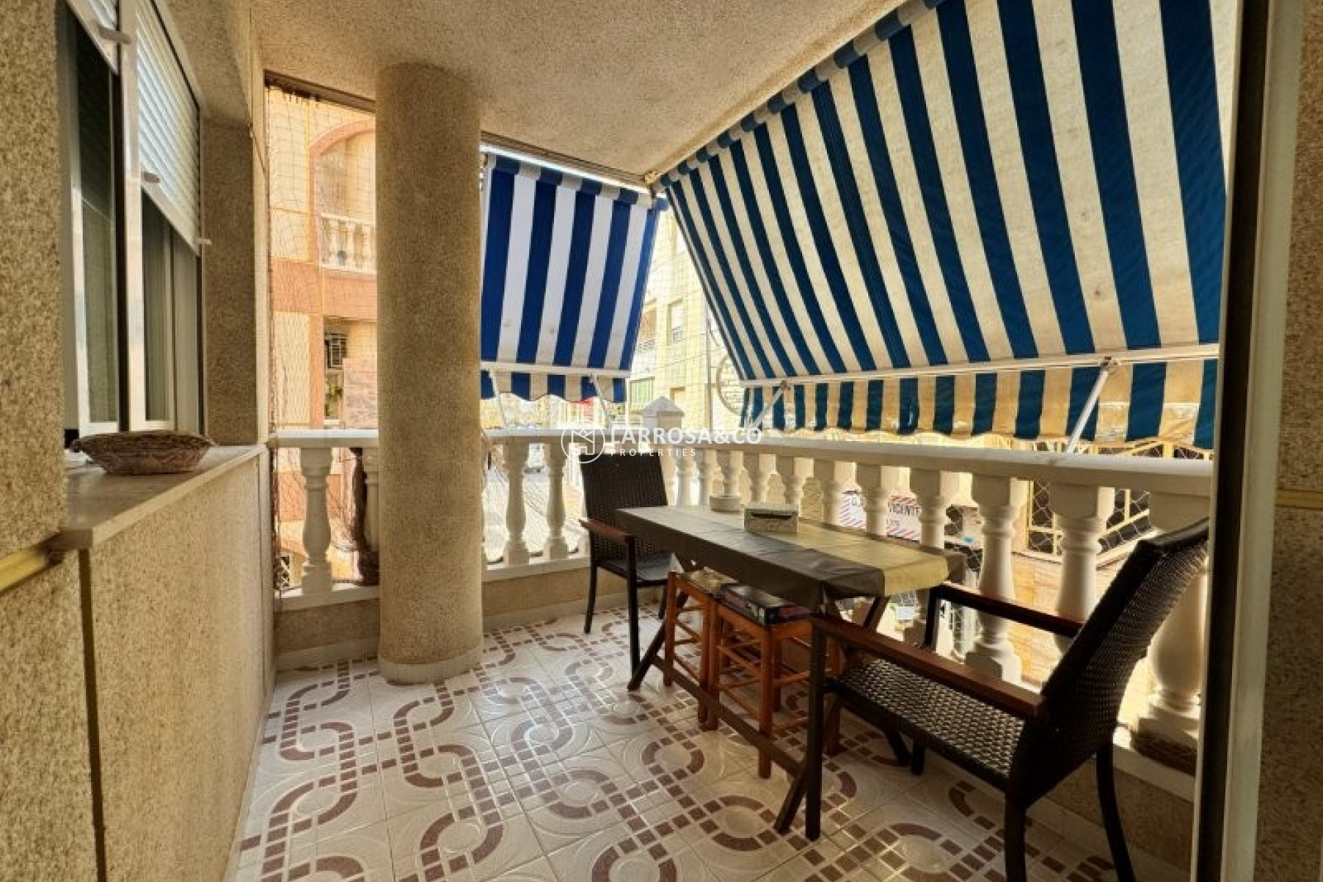 Resale - Apartment - La Mata - Costa Blanca