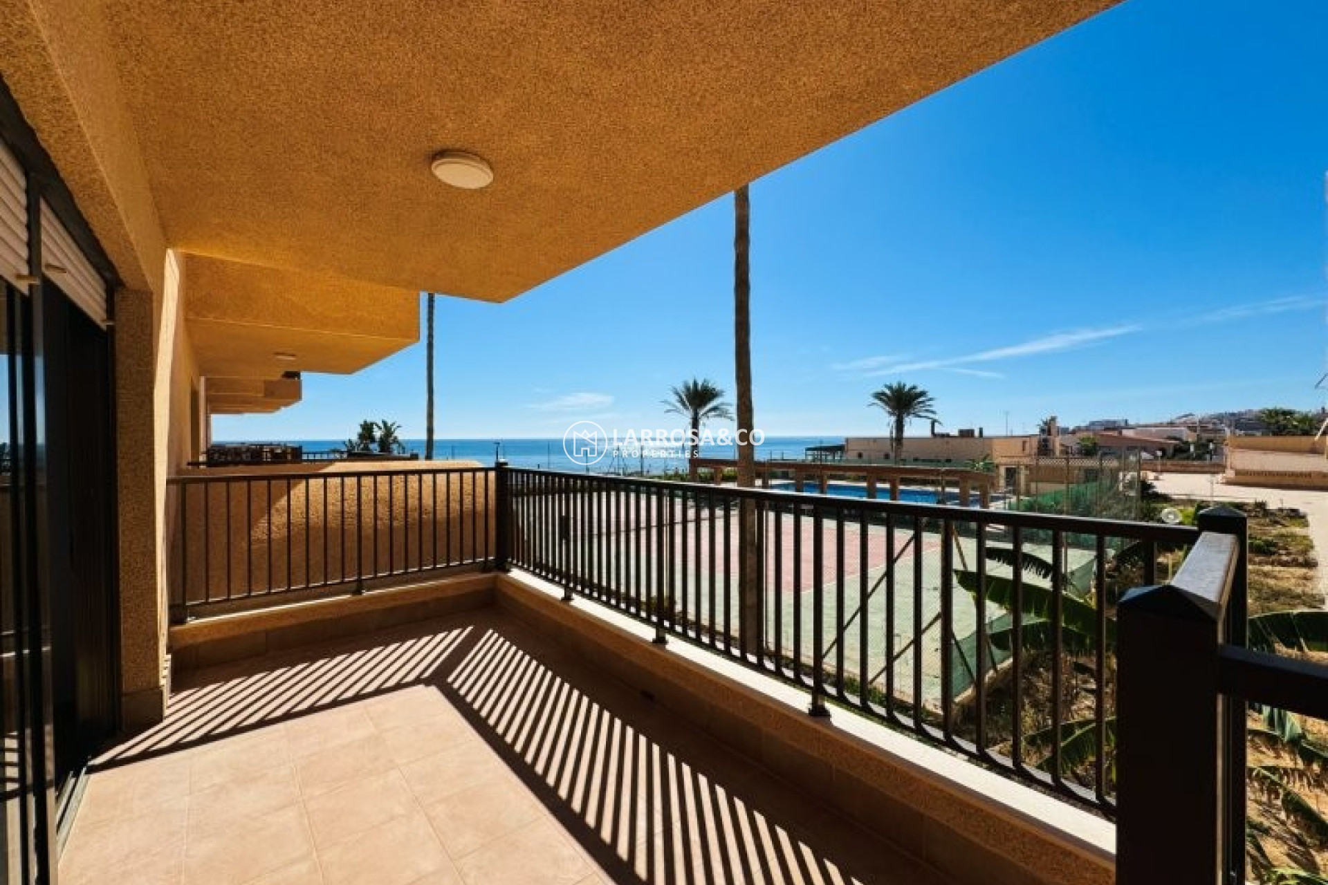 Resale - Apartment - La Mata - Costa Blanca
