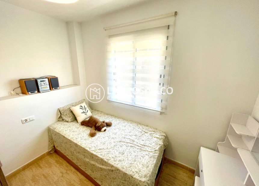 Resale - Apartment - La Siesta - Costa Blanca