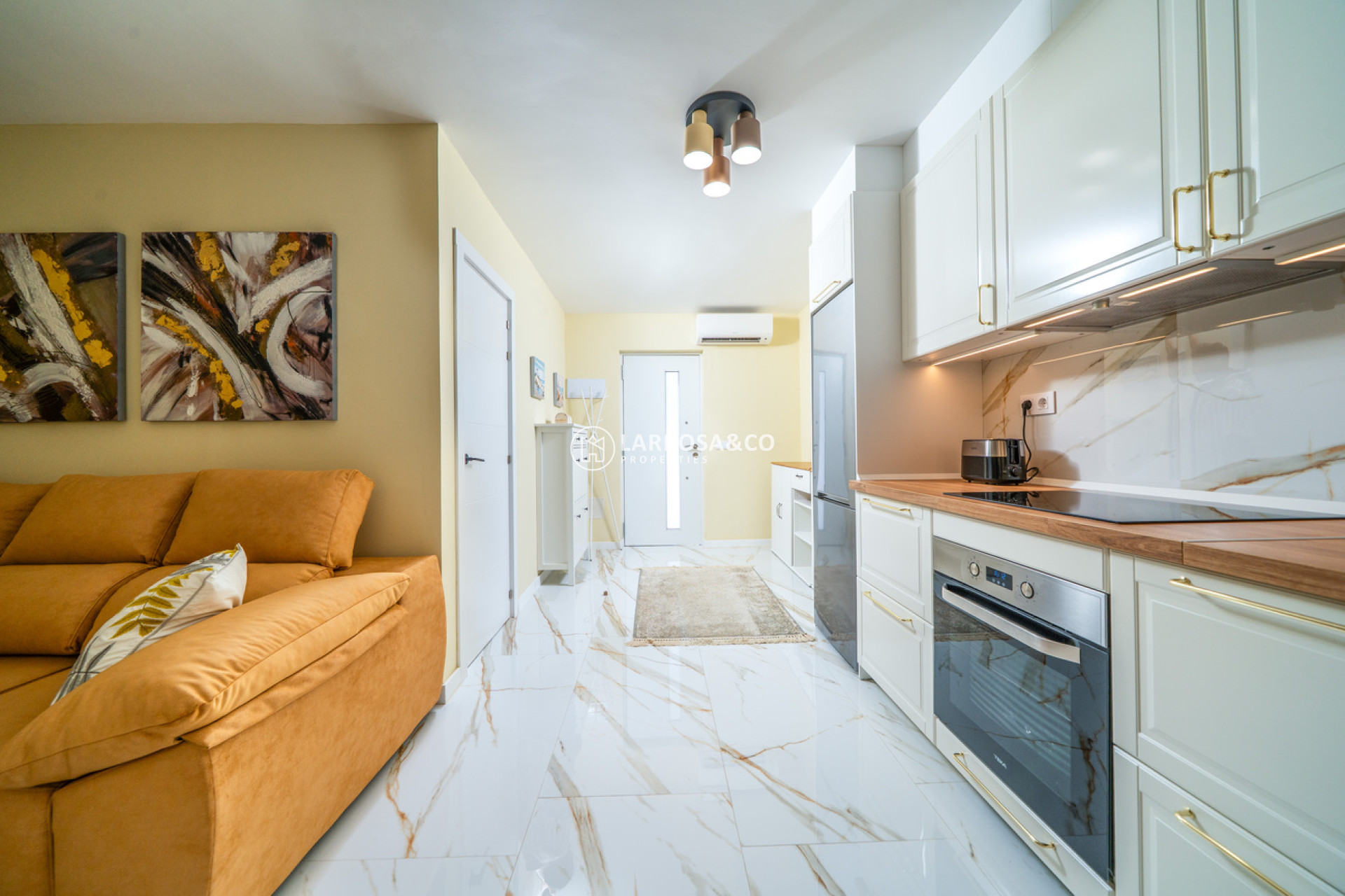 Resale - Apartment - La Veleta - Costa Blanca