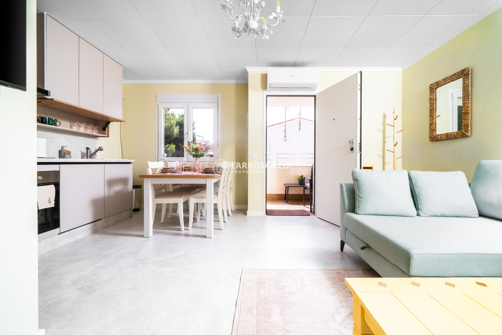 Resale - Apartment - La Veleta - Costa Blanca