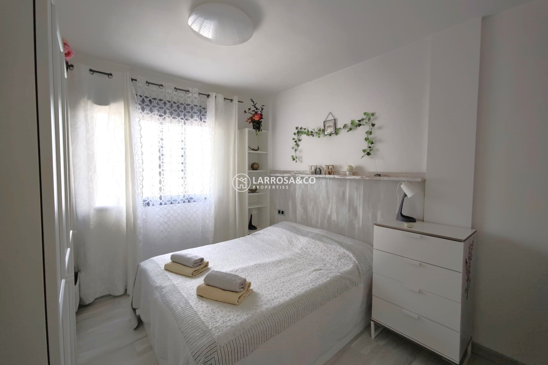 Resale - Apartment - La Zenia - Costa Blanca