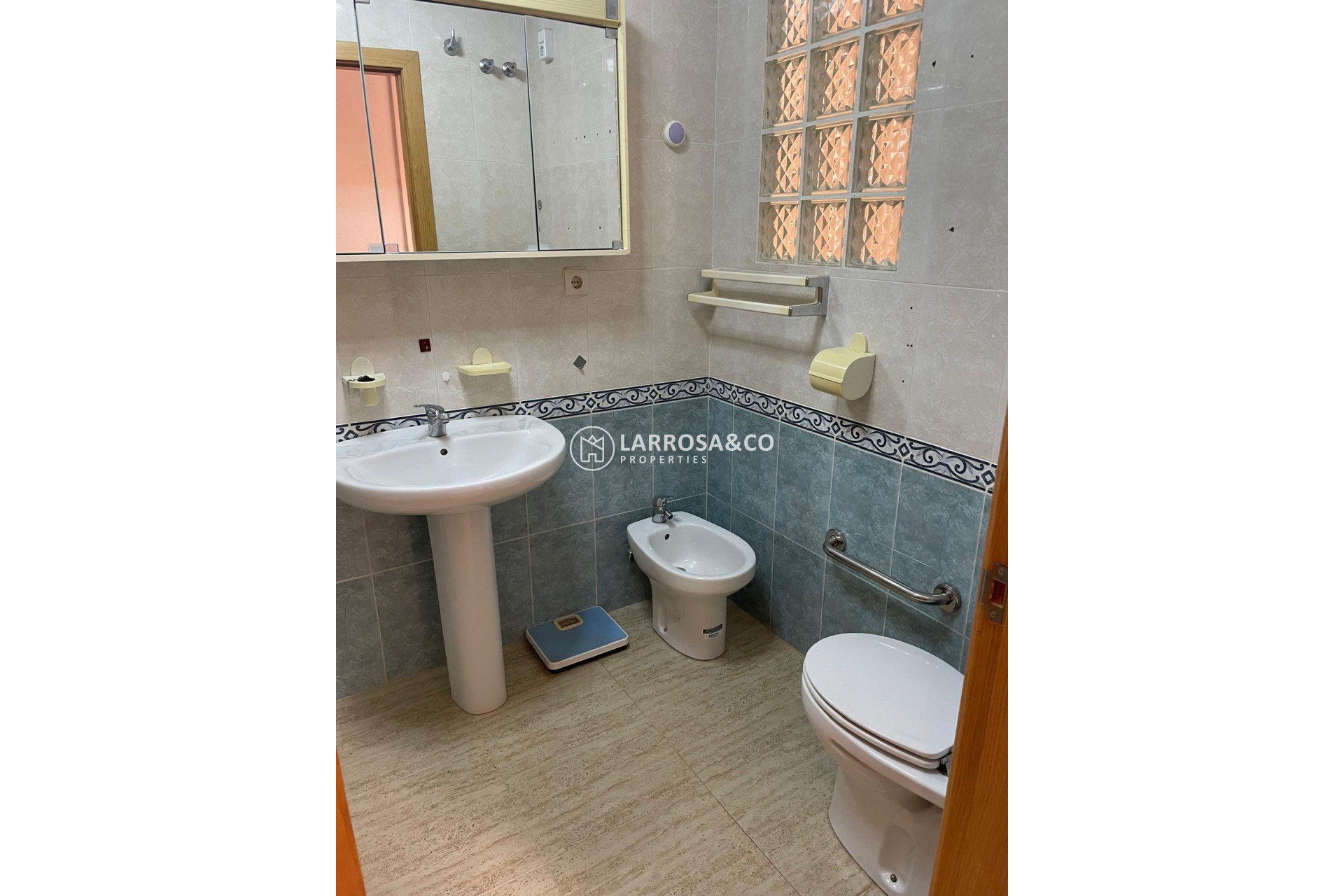 Resale - Apartment - Los Montesinos - Pueblo 8