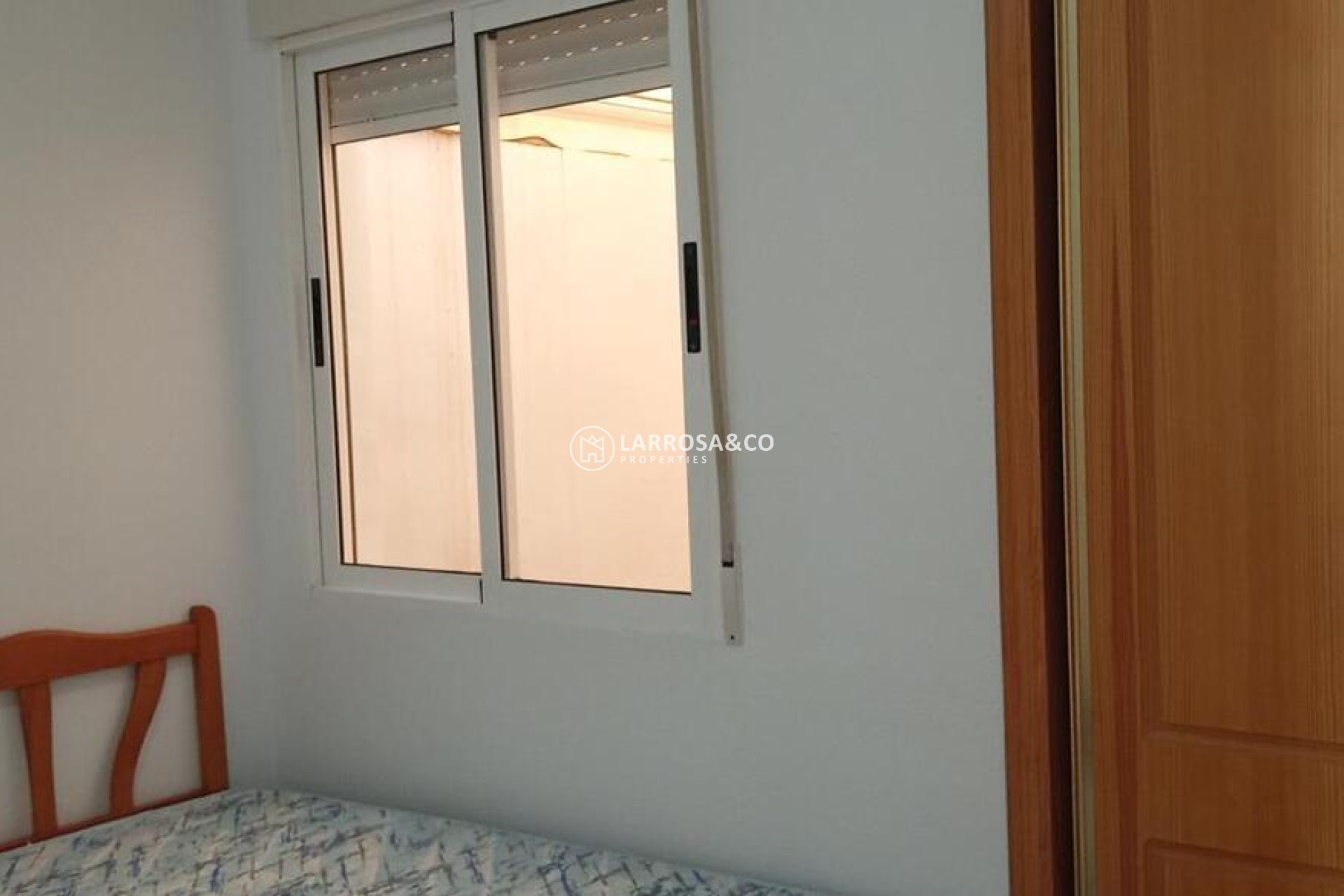 Resale - Apartment - Los Montesinos - PUEBLO CENTRO