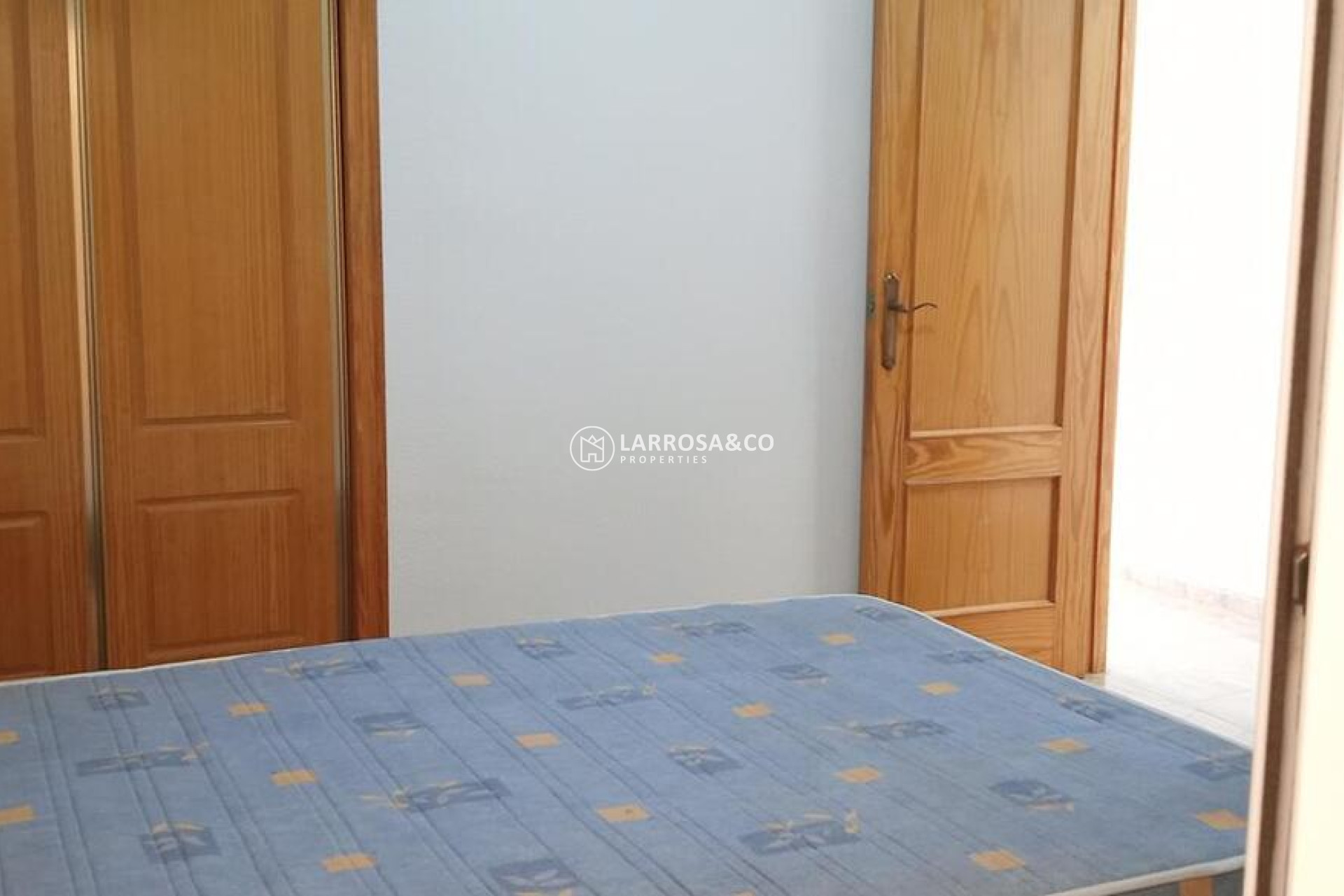 Resale - Apartment - Los Montesinos - PUEBLO CENTRO
