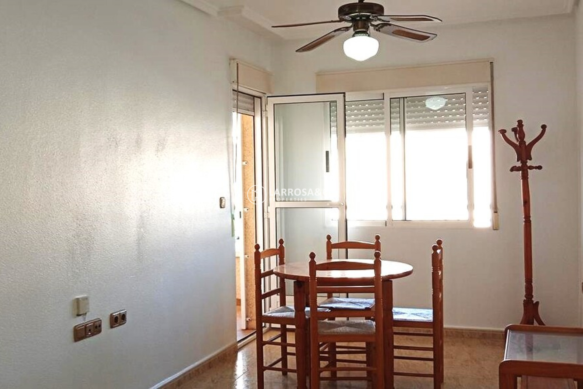 Resale - Apartment - Los Montesinos - PUEBLO CENTRO