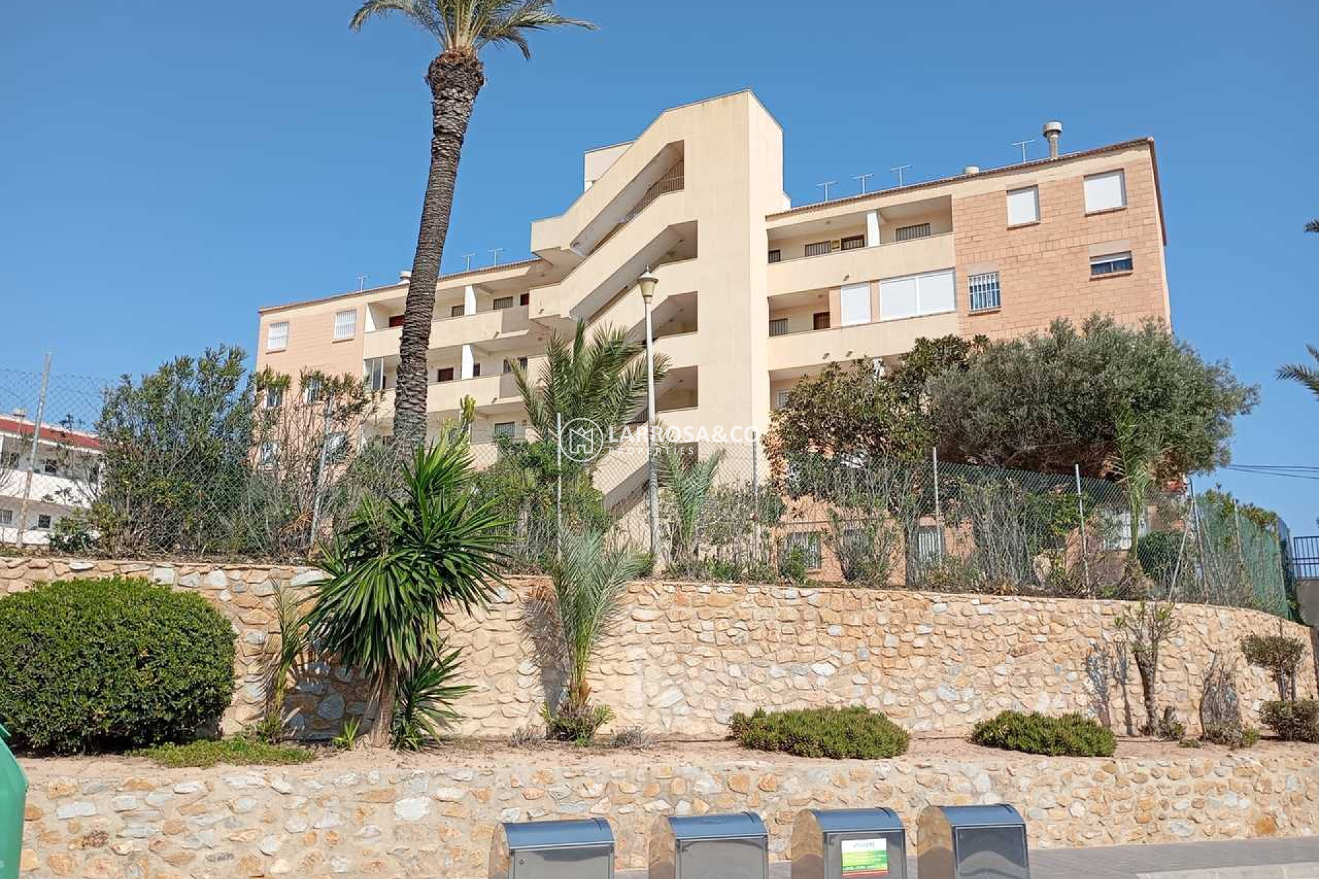 Resale - Apartment - Mil Palmeras - Costa Blanca
