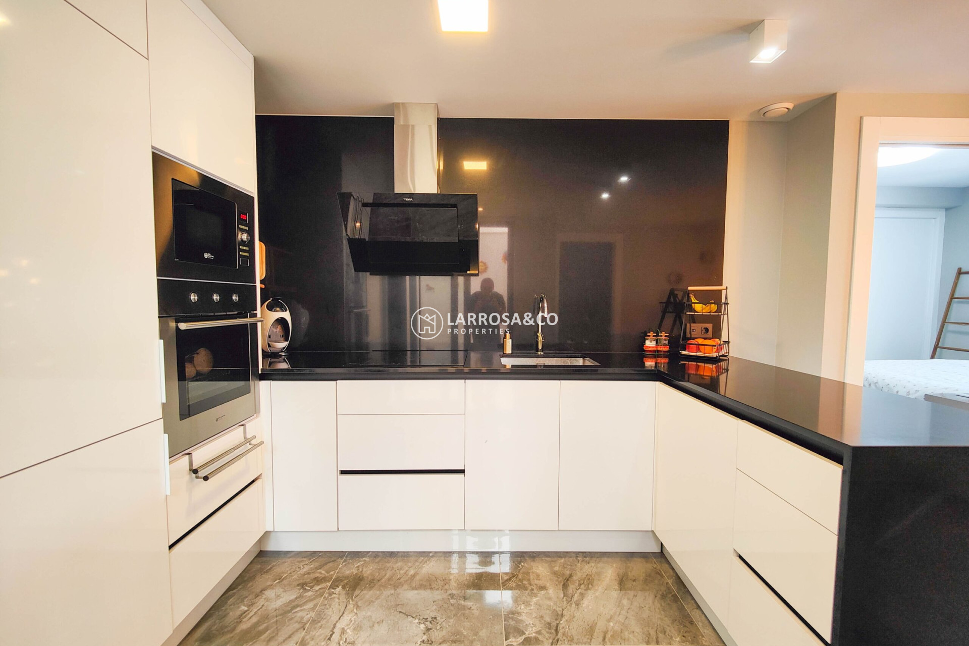 Resale - Apartment - Orihuela costa - Costa Blanca