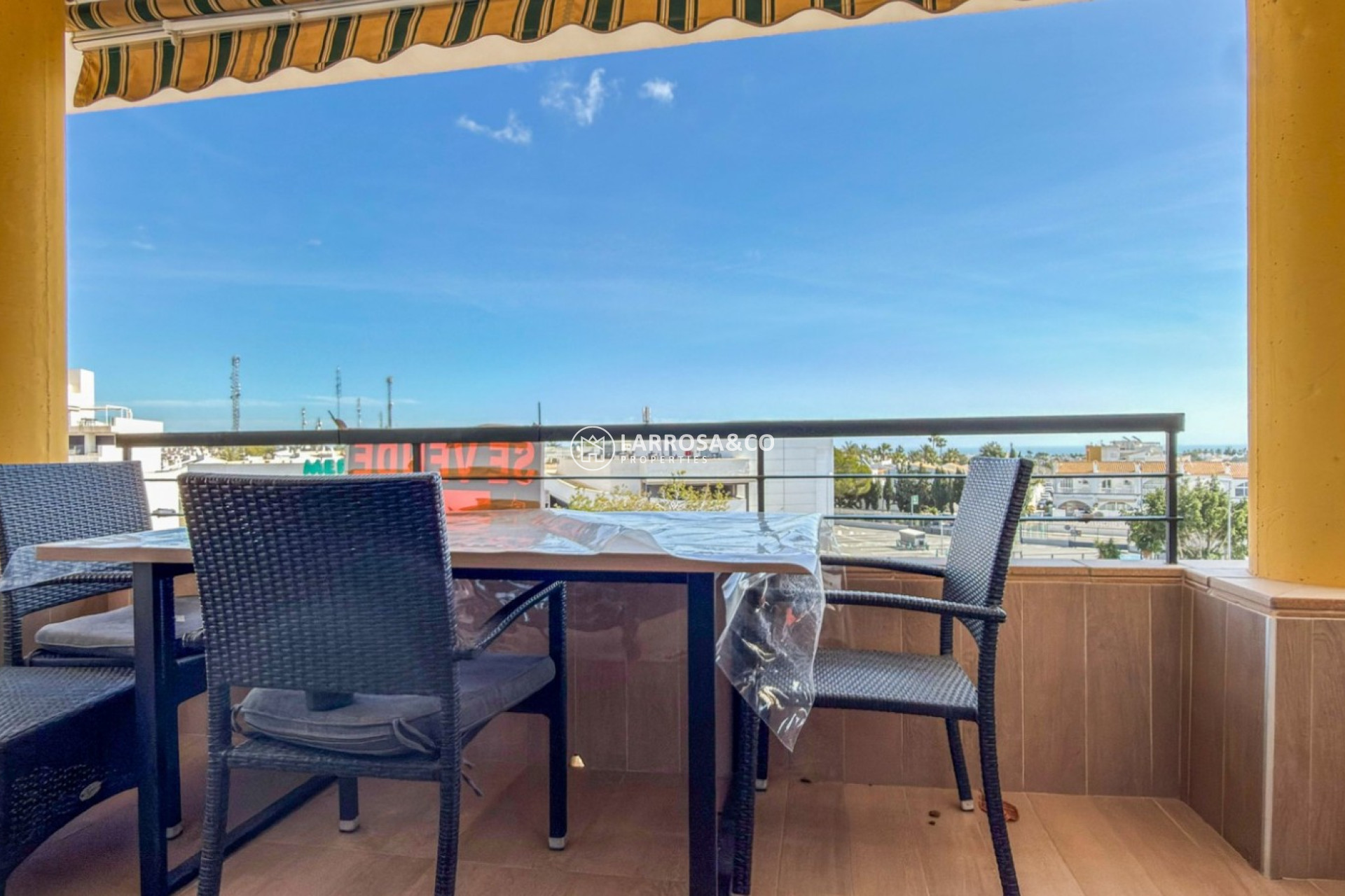 Resale - Apartment - Orihuela costa - Costa Blanca