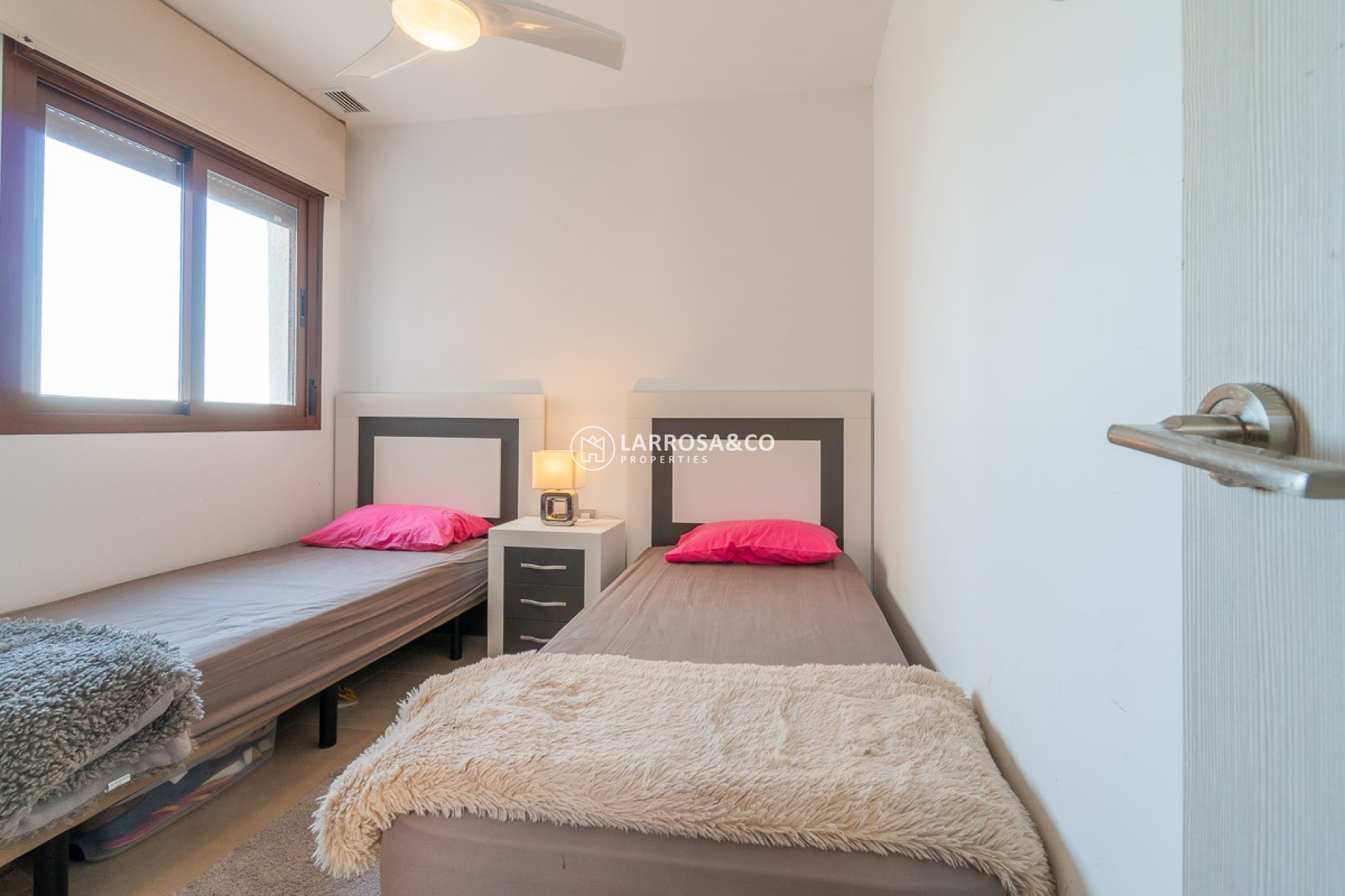 Resale - Apartment - Orihuela costa - Costa Blanca