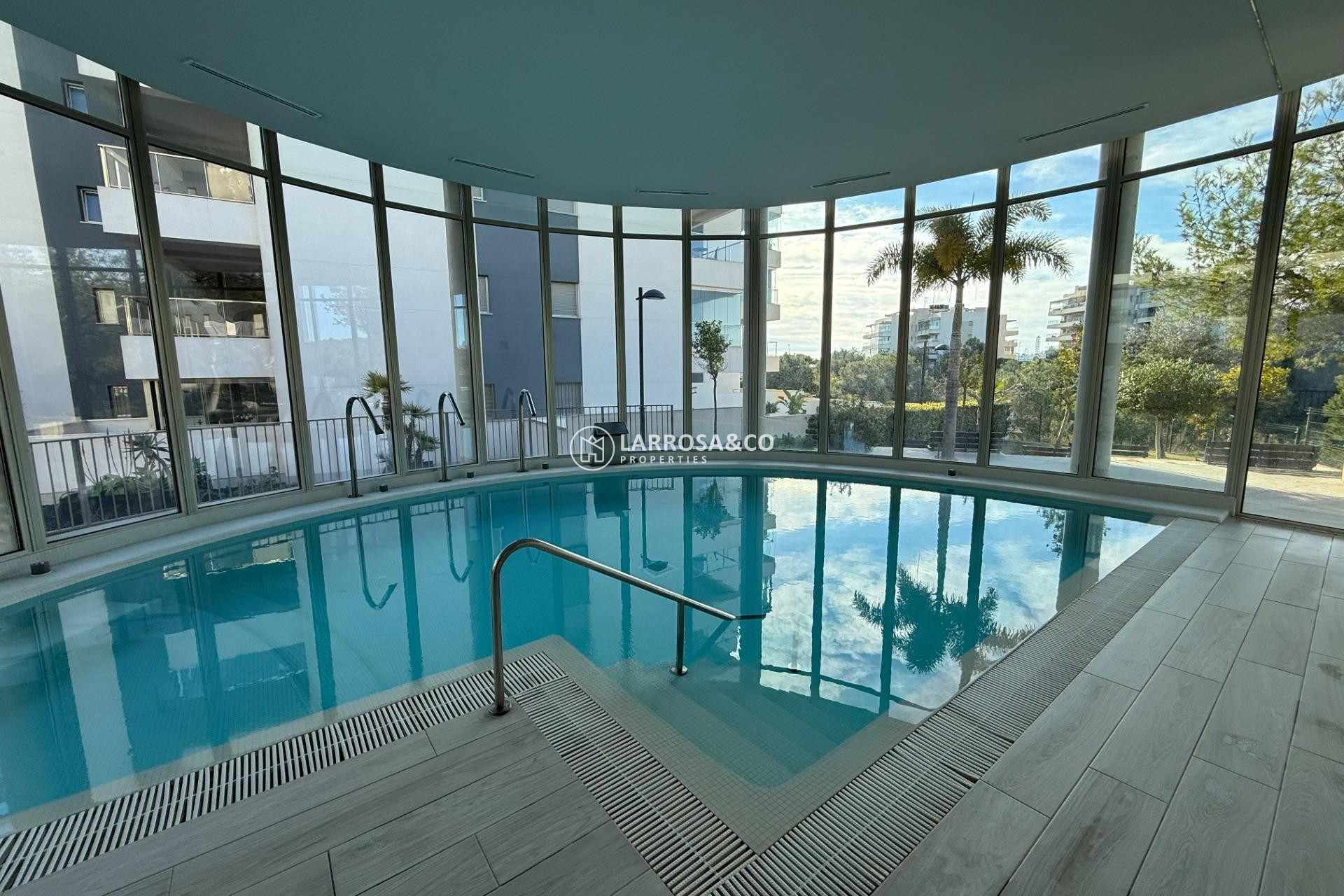 Resale - Apartment - Orihuela costa - Los Dolses