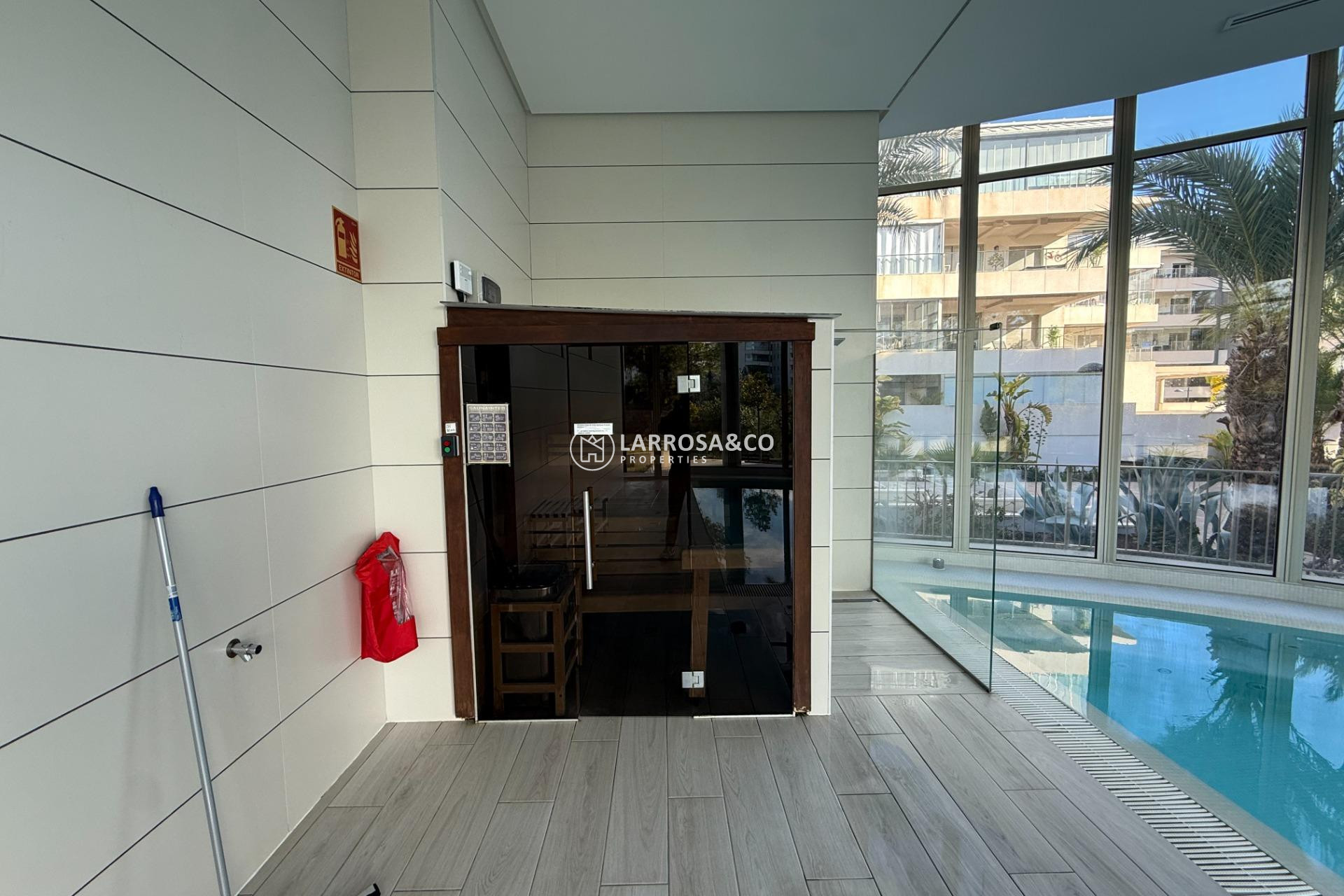 Resale - Apartment - Orihuela costa - Los Dolses