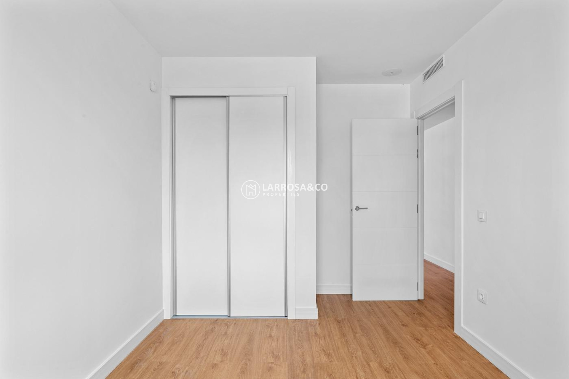 Resale - Apartment - Orihuela costa - Villamartin 