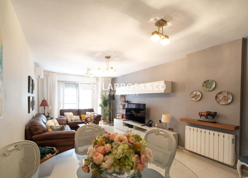 Resale - Apartment - Orihuela - Zona Centro