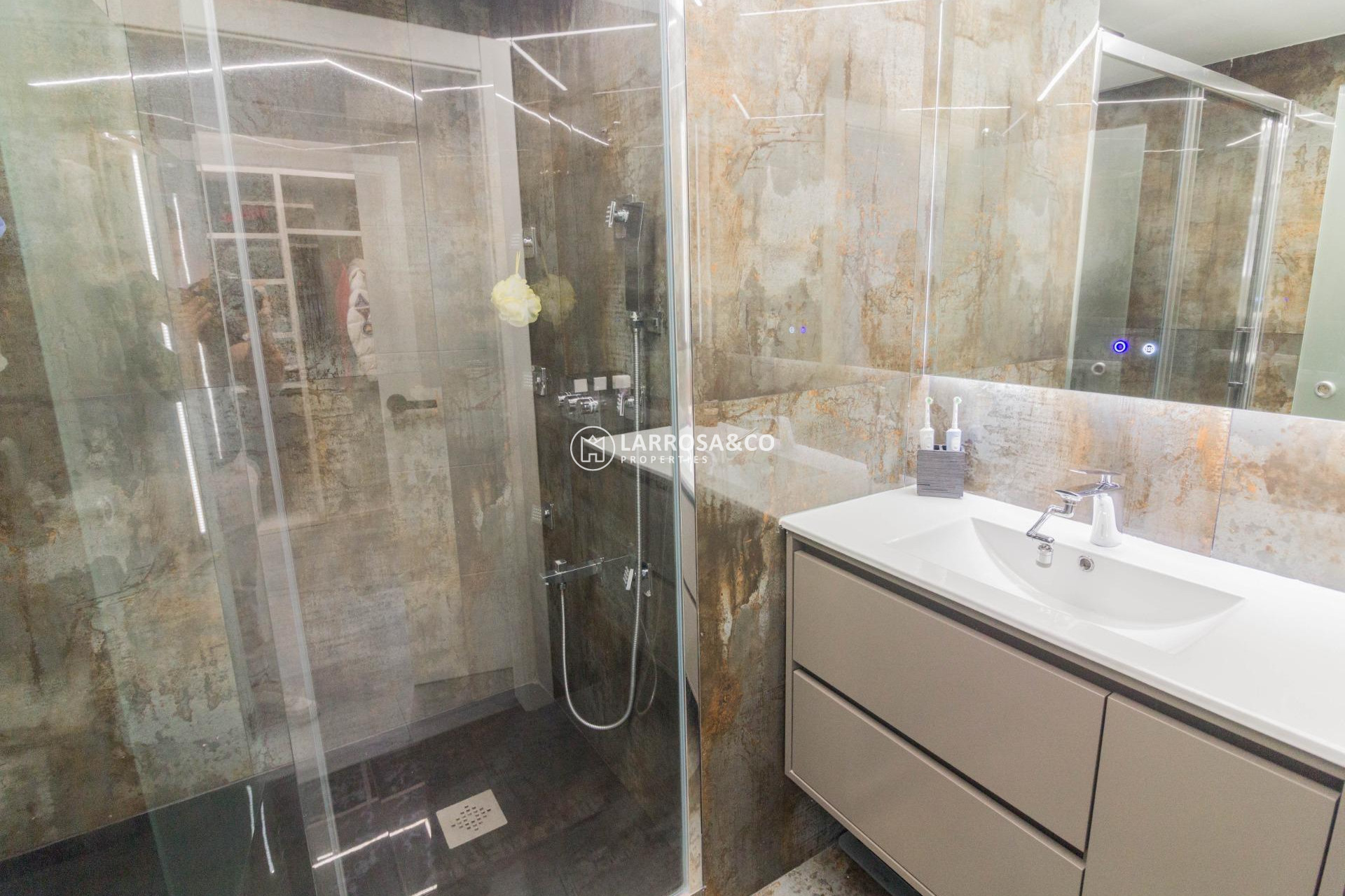 Resale - Apartment - Orihuela - Zona Centro