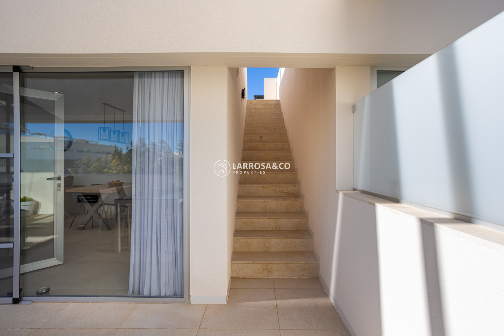 Resale - Apartment Penthouse - Torrevieja - Los Balcones